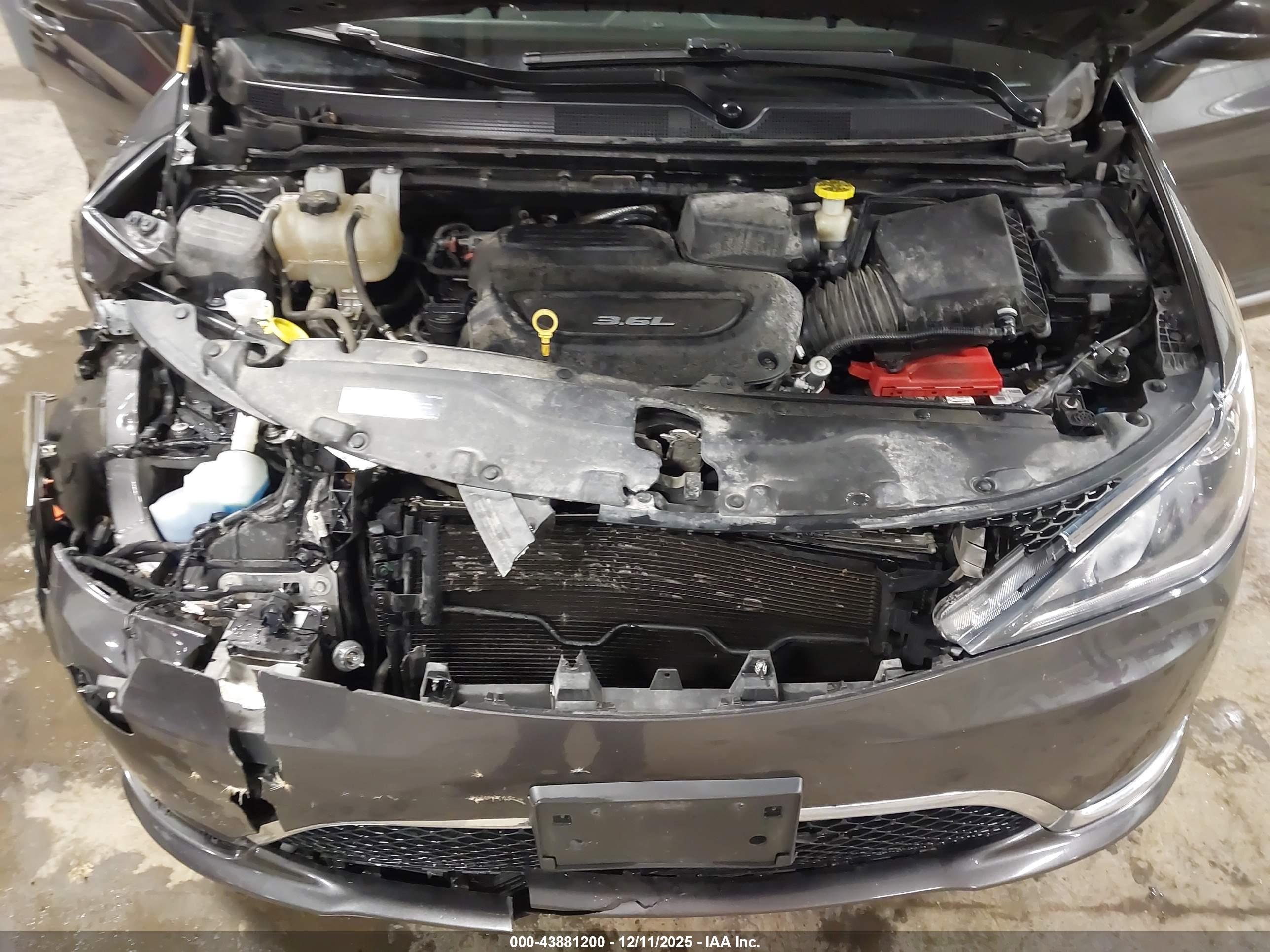 CHRYSLER PACIFICA image 10