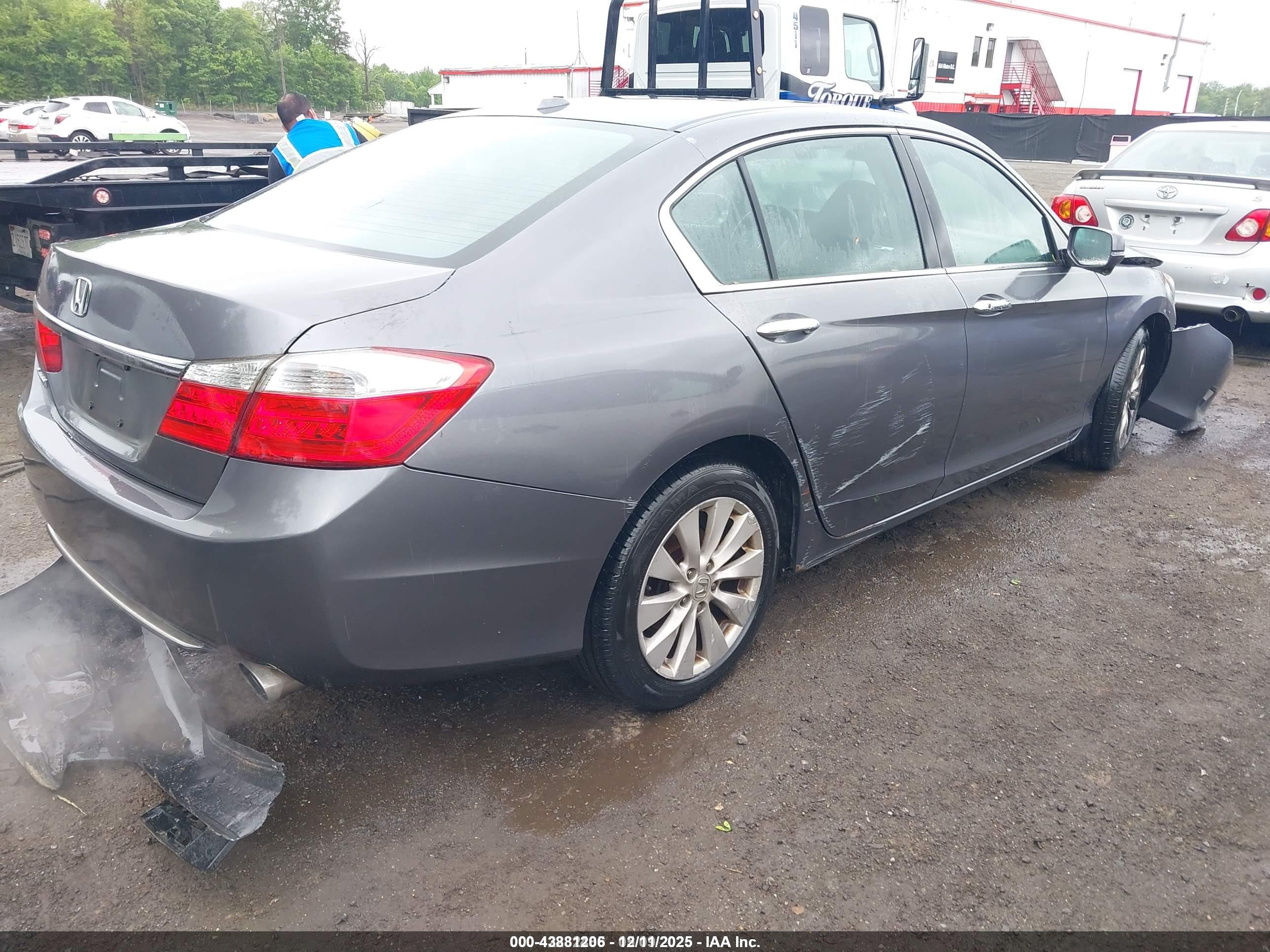 HONDA ACCORD image 4