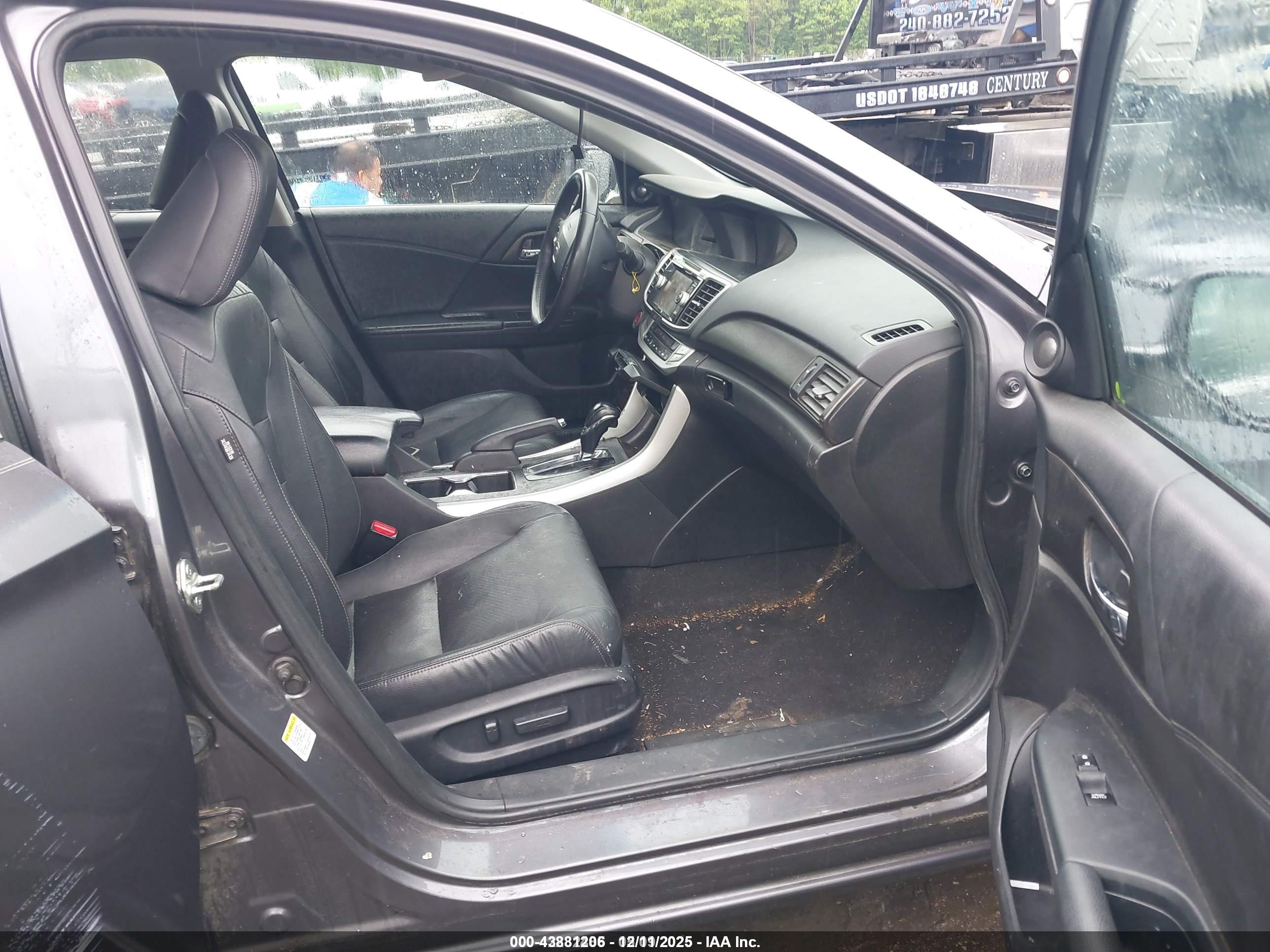 HONDA ACCORD image 5