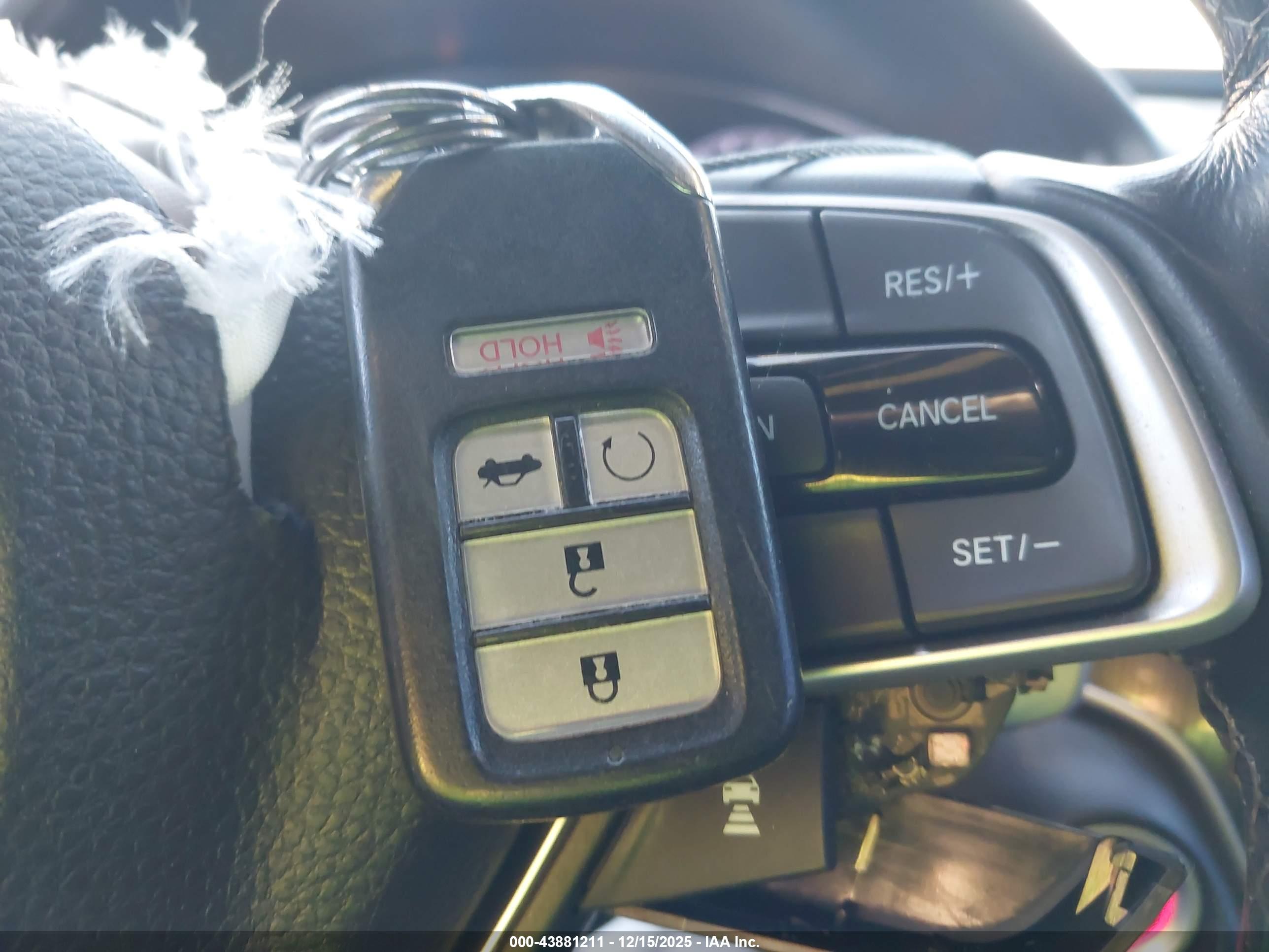 HONDA ACCORD image 11