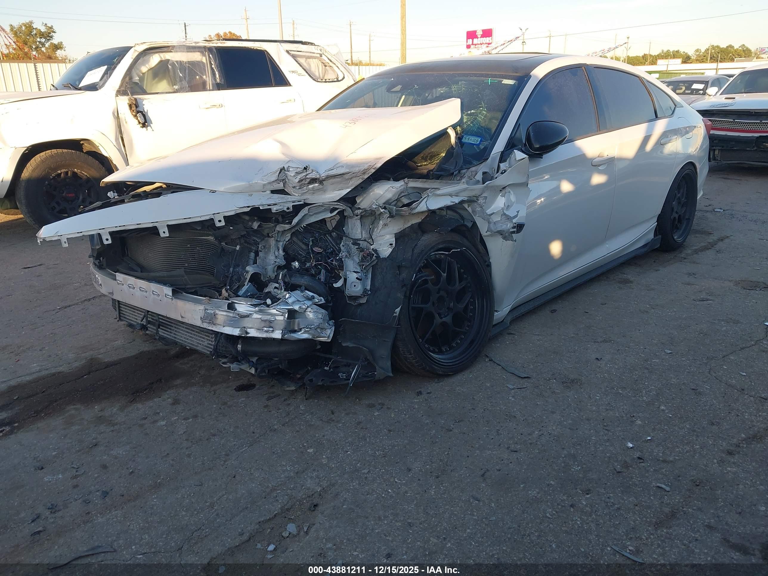 HONDA ACCORD image 2
