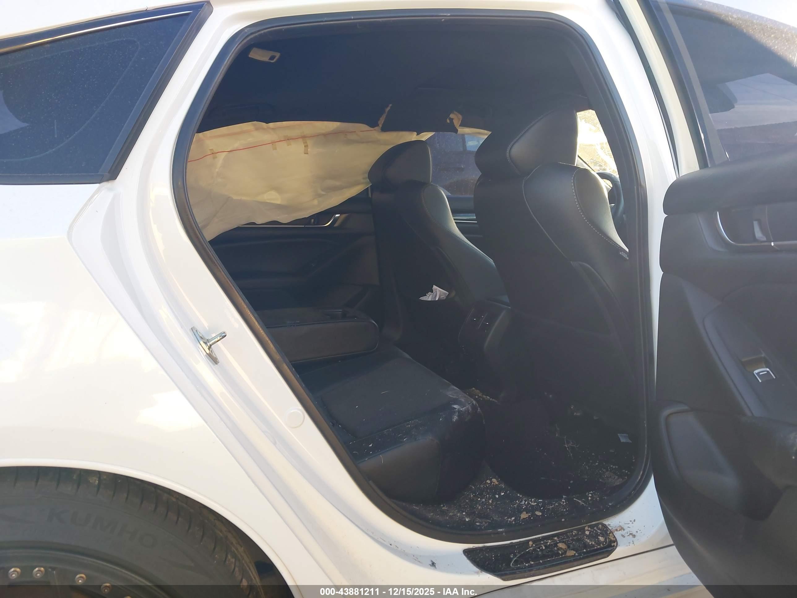 HONDA ACCORD image 8