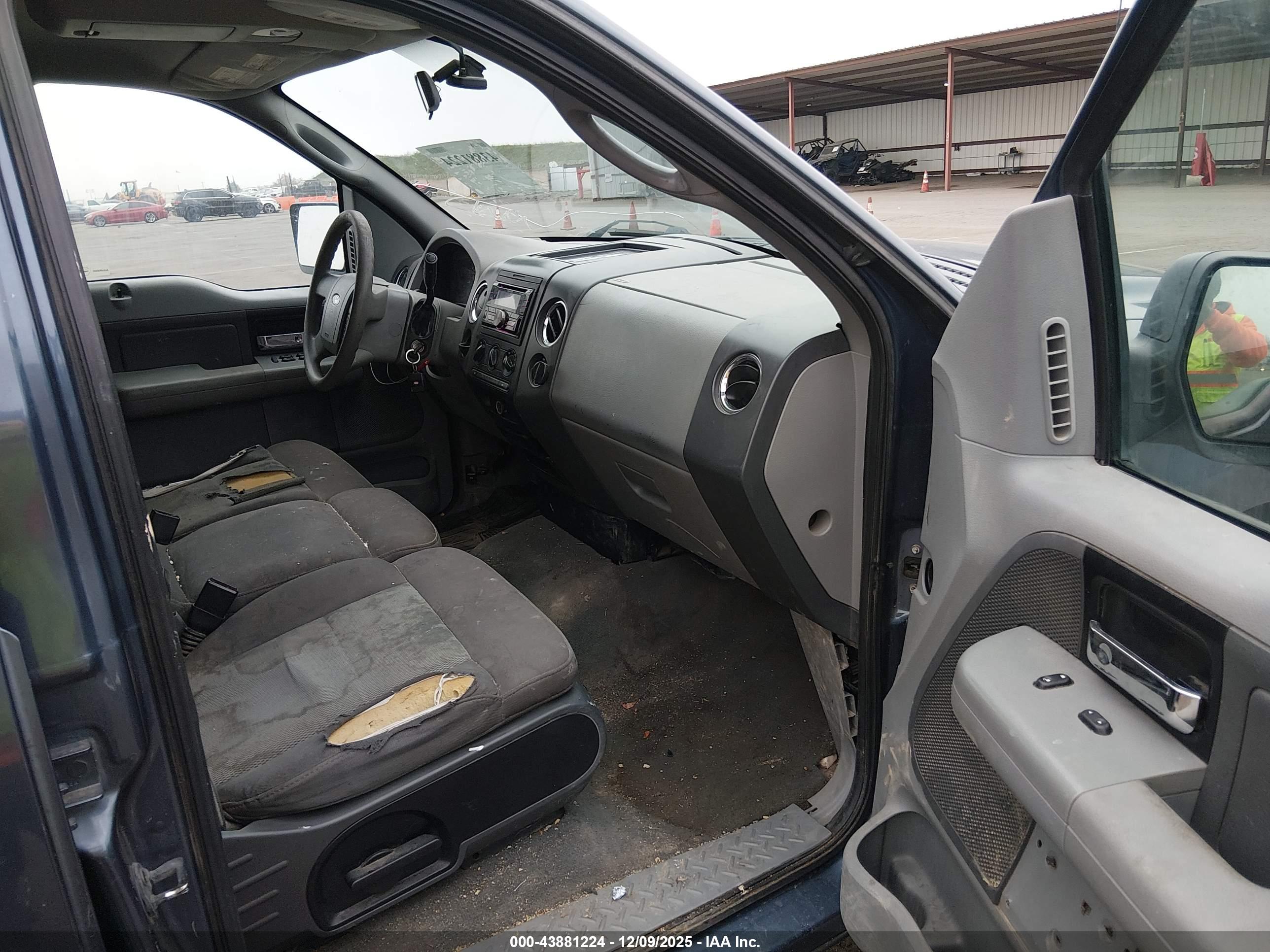 FORD F-150 image 5