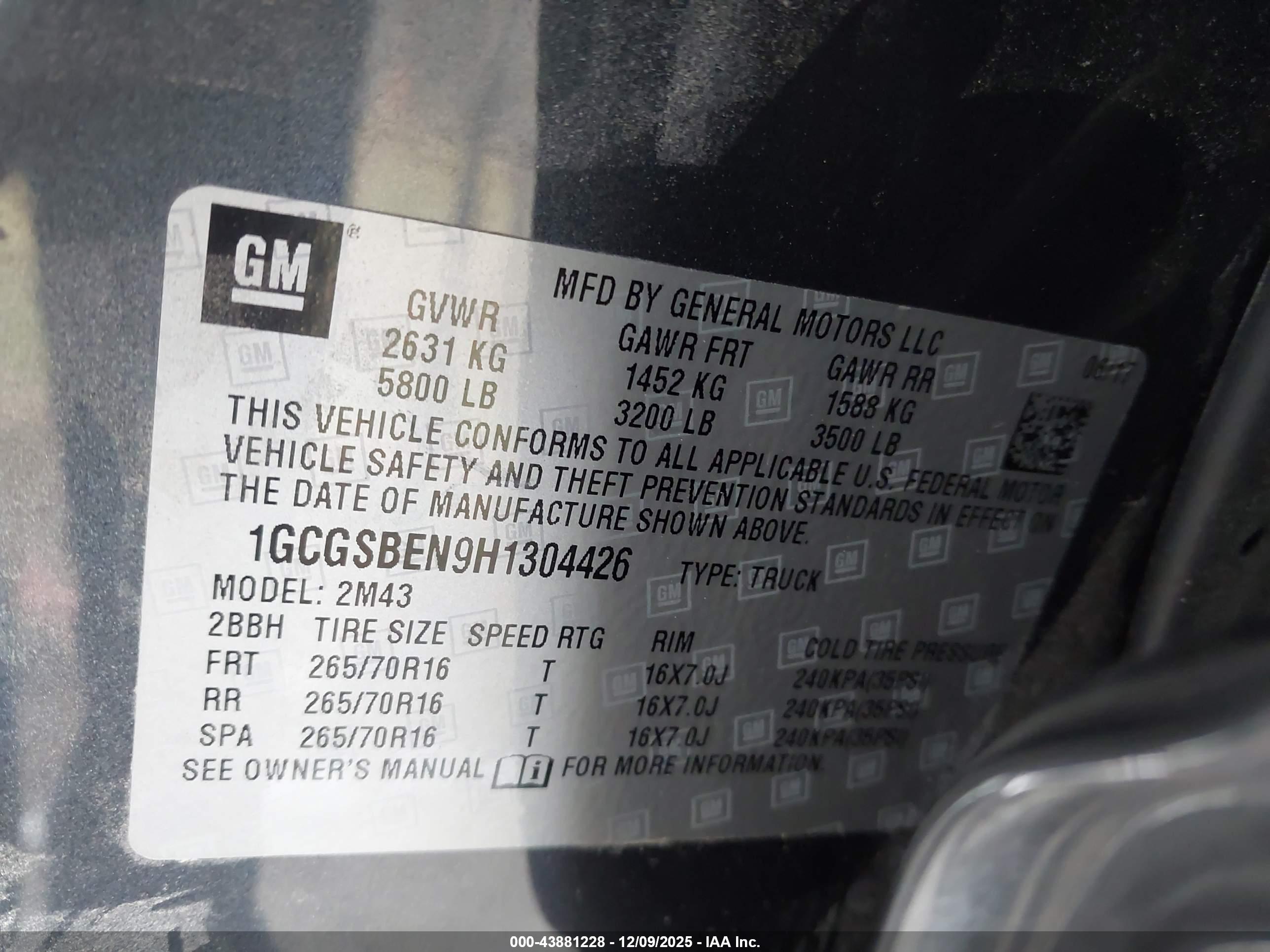 CHEVROLET COLORADO image 9