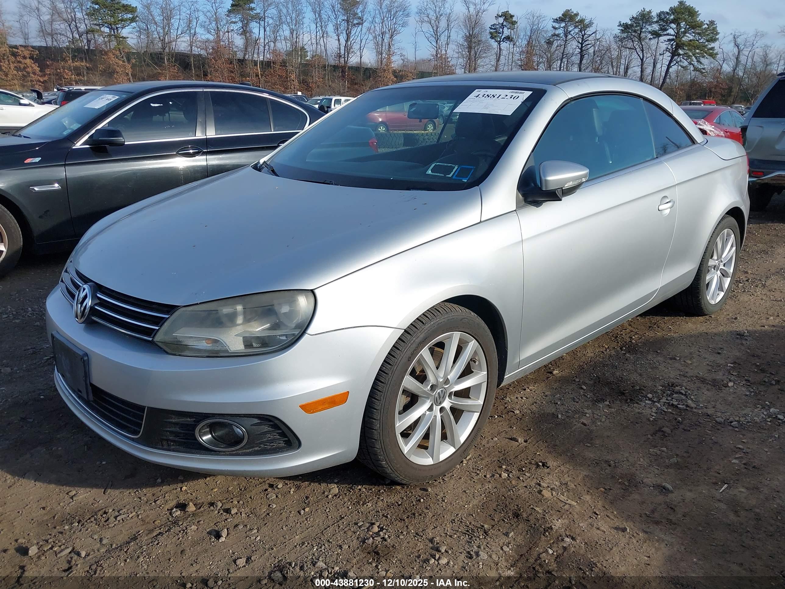 VOLKSWAGEN EOS image 2