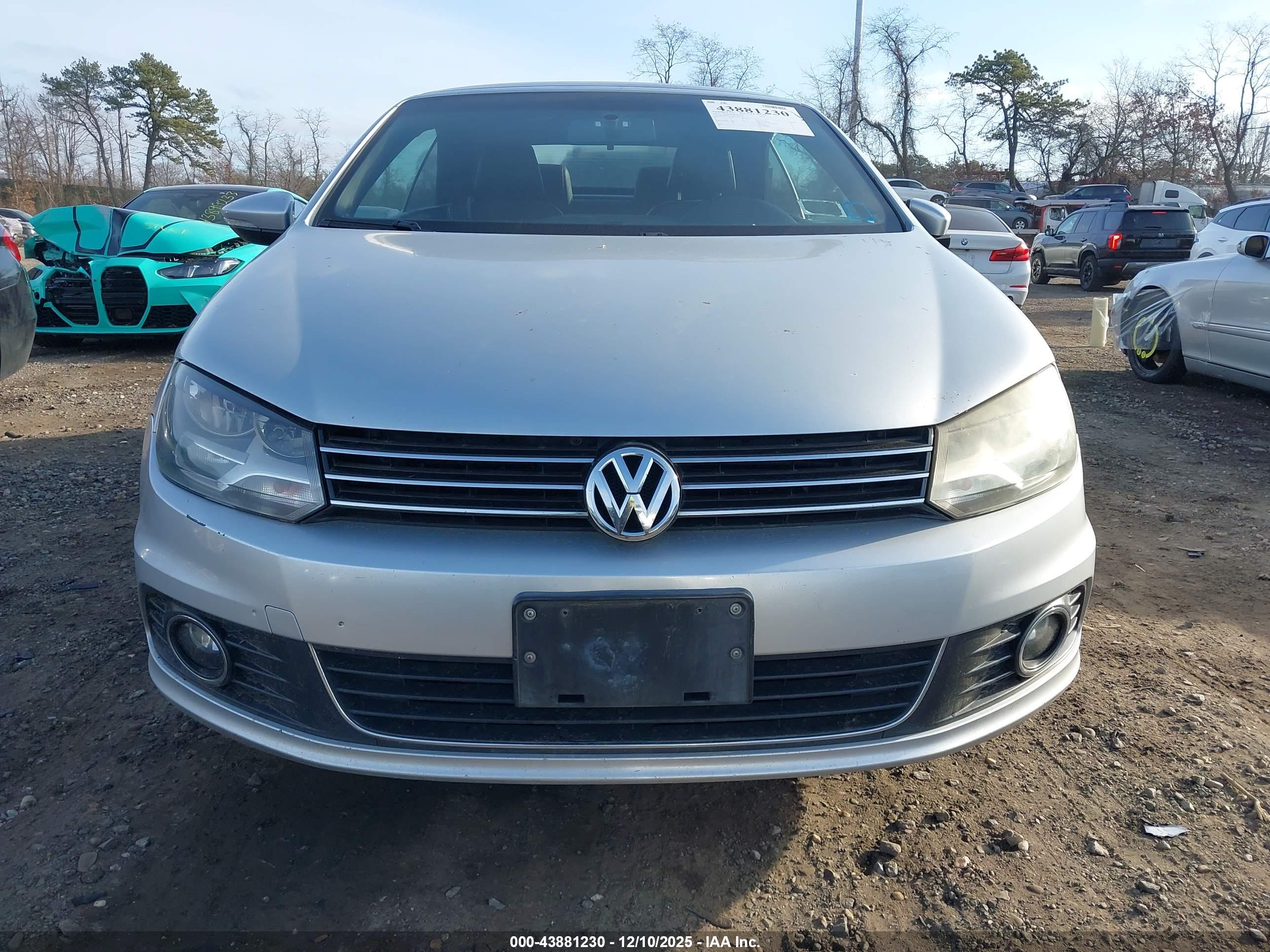 VOLKSWAGEN EOS image 6