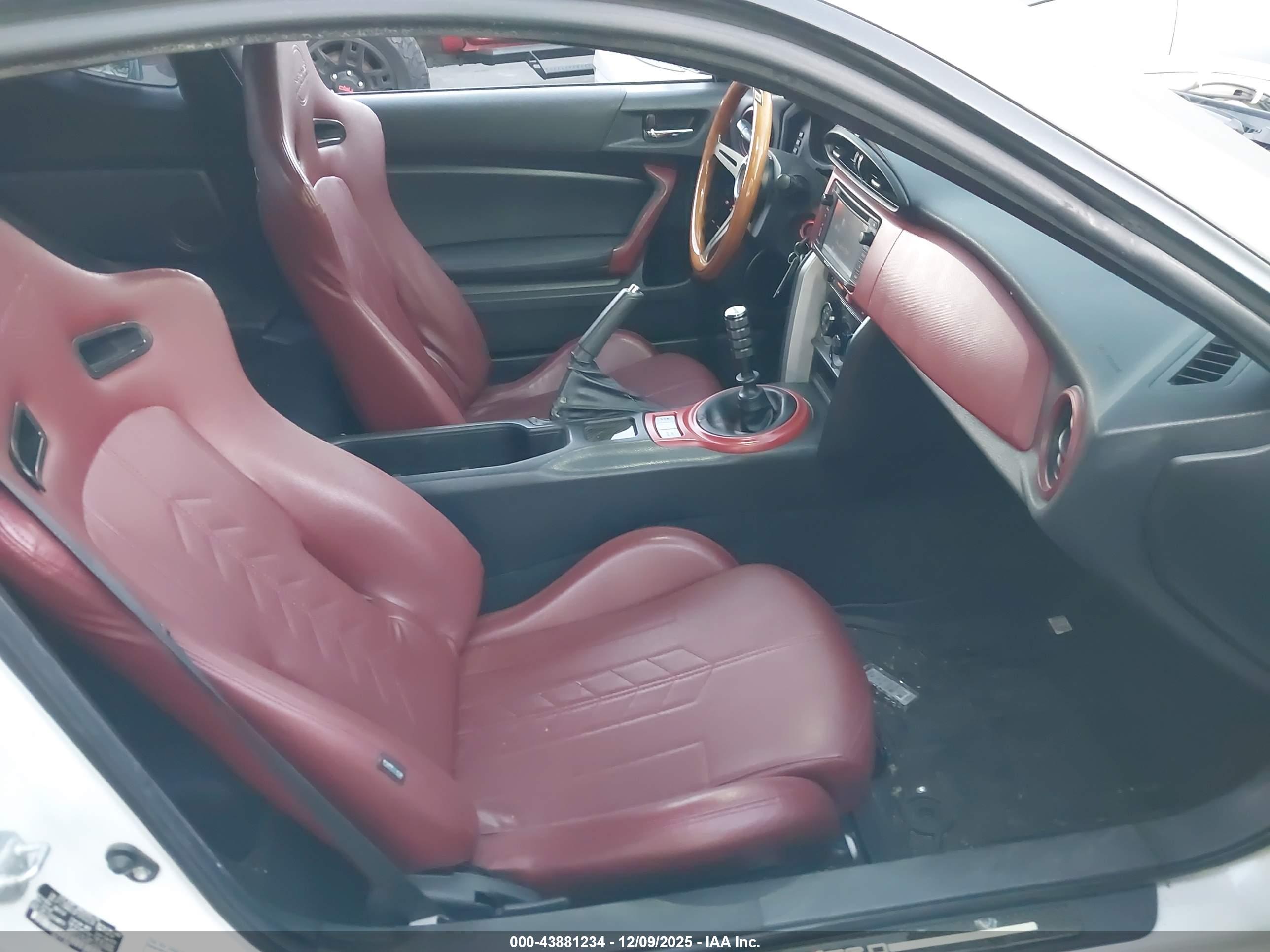 SCION FR-S image 5