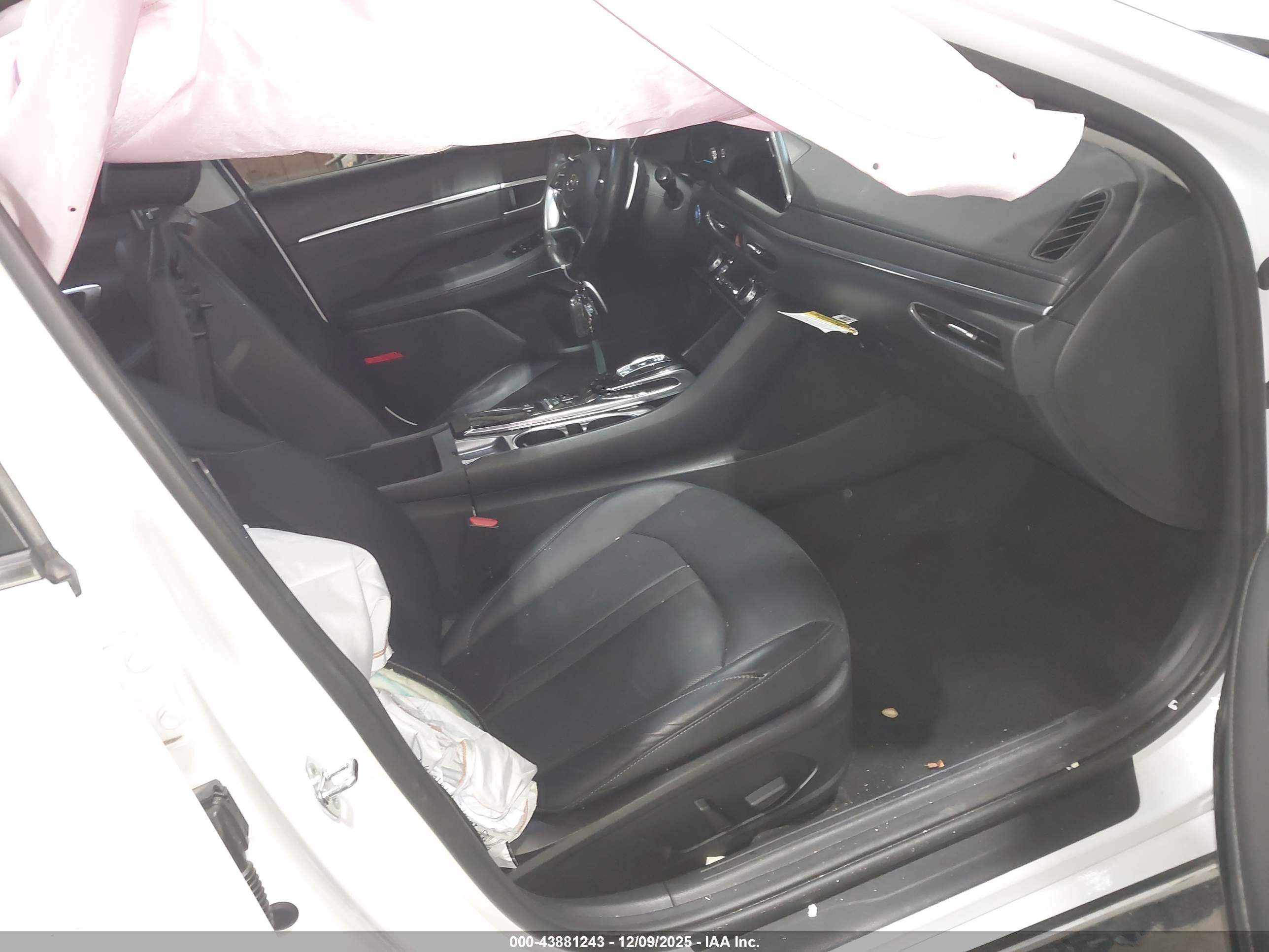 HYUNDAI SONATA image 5