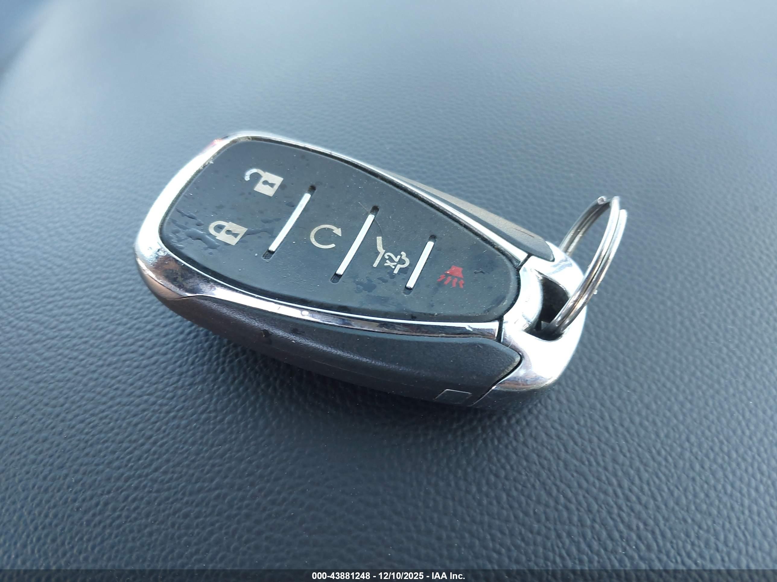 CHEVROLET TRAVERSE image 11