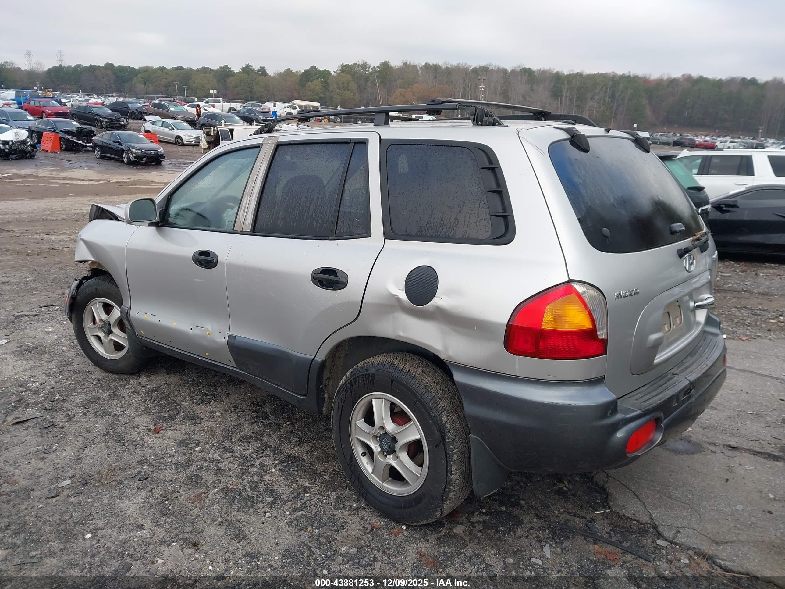 HYUNDAI SANTA image 3