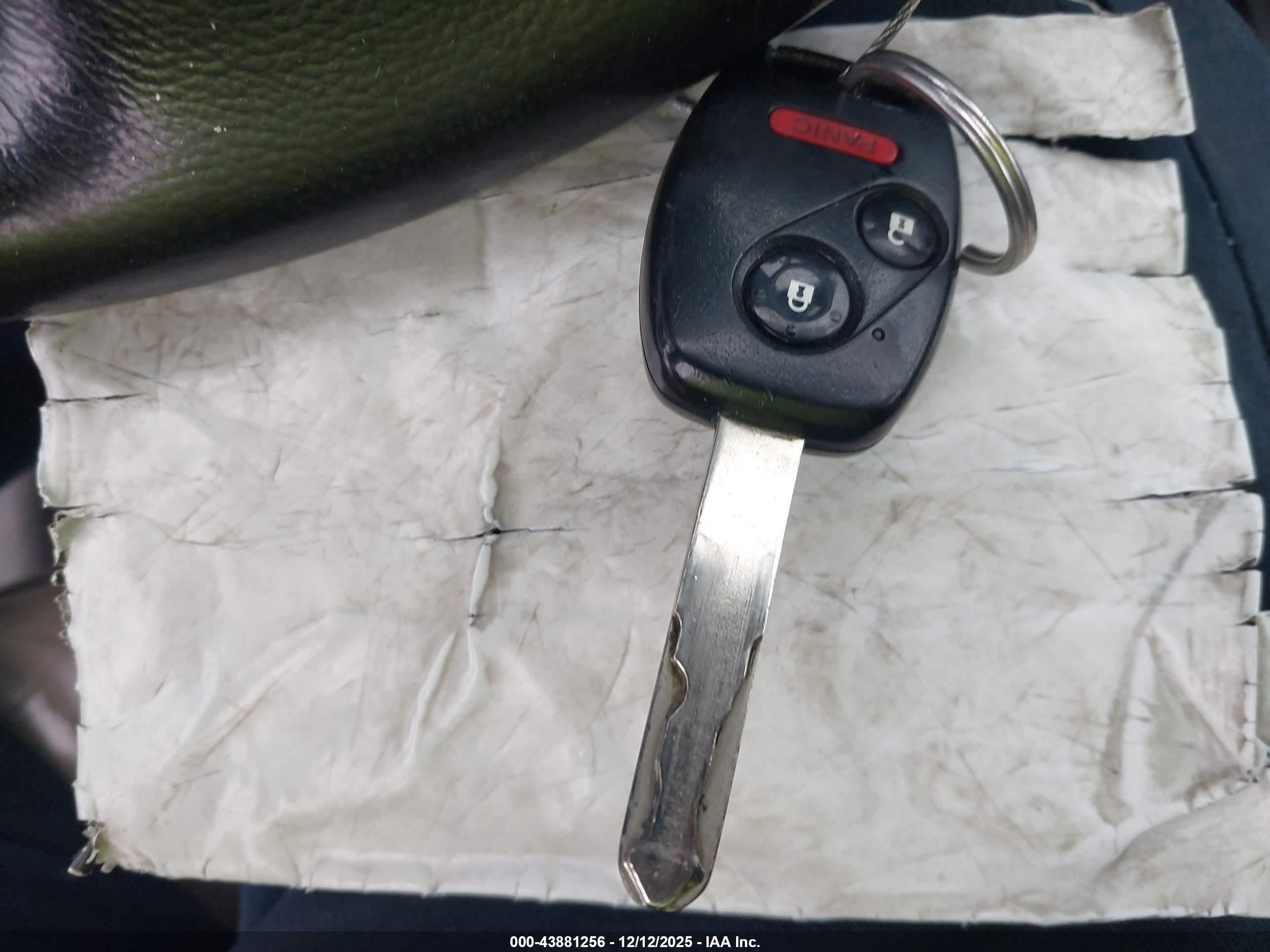 HONDA CR-V image 11