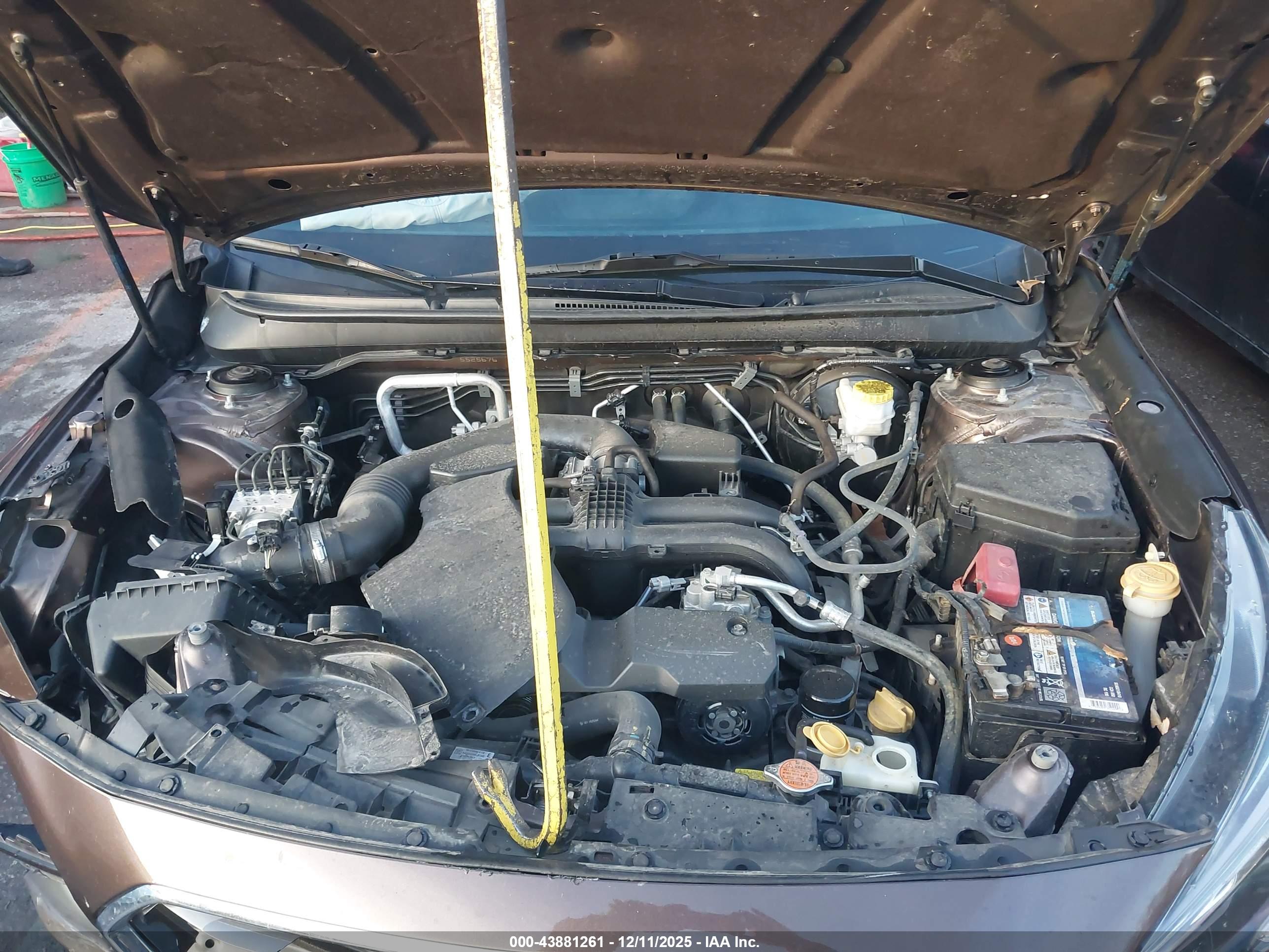 SUBARU OUTBACK image 10