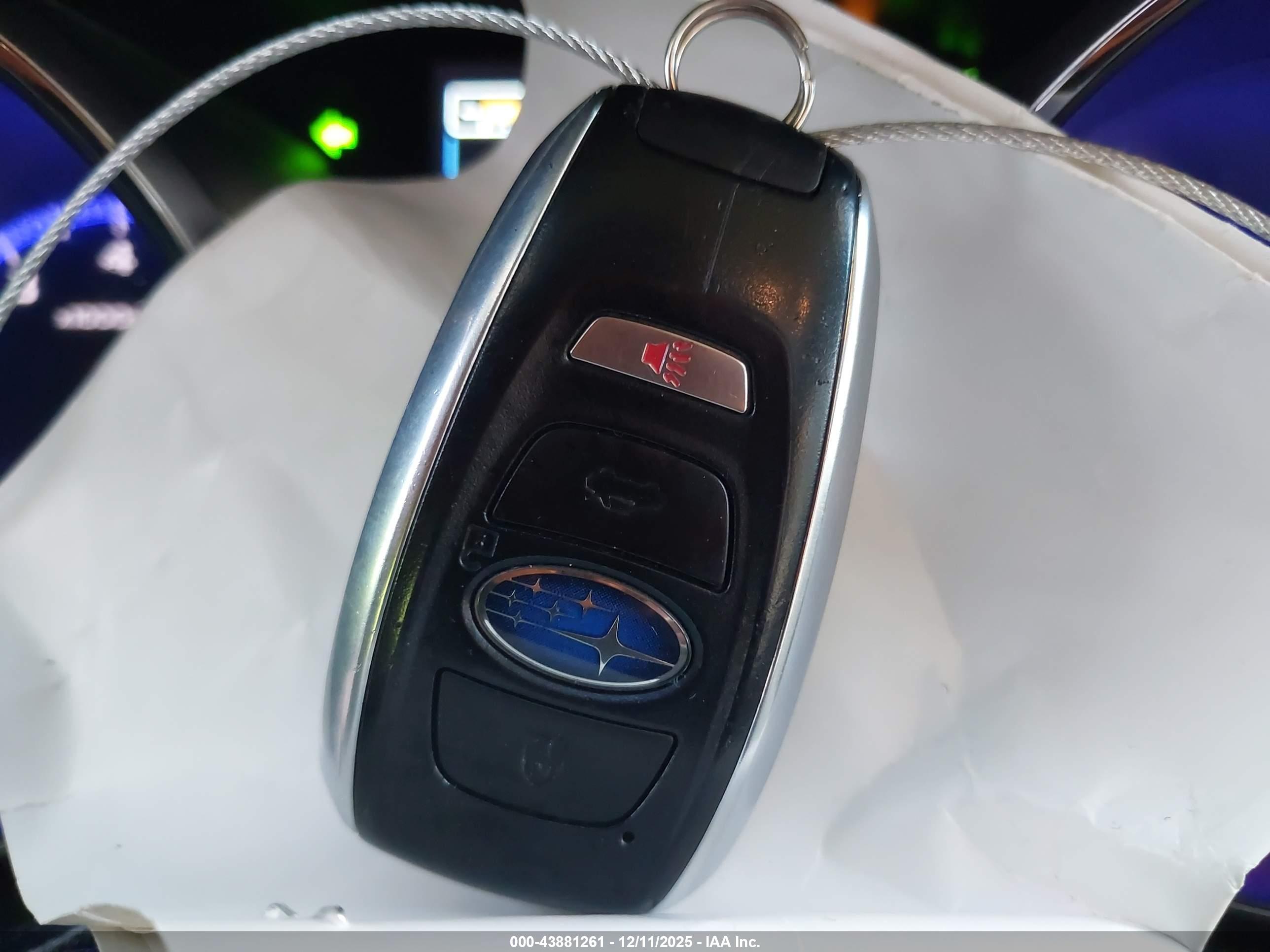 SUBARU OUTBACK image 11