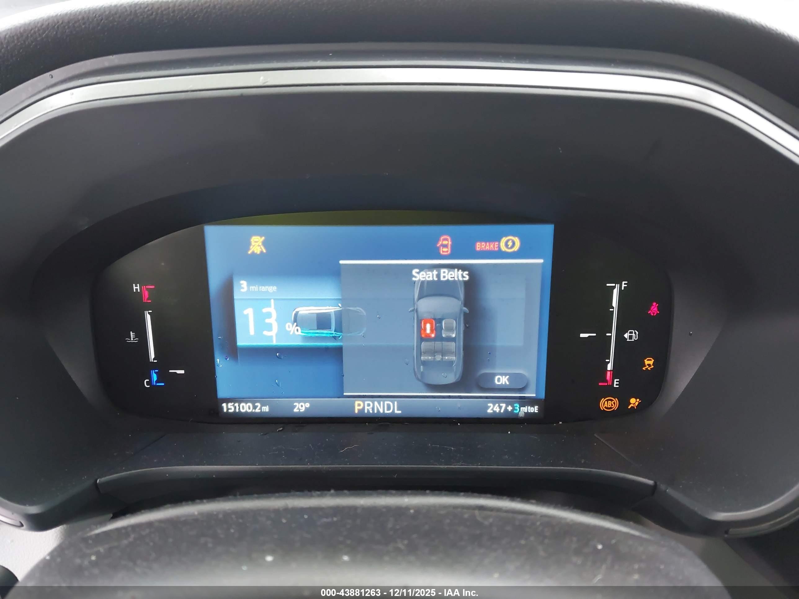 FORD ESCAPE image 7