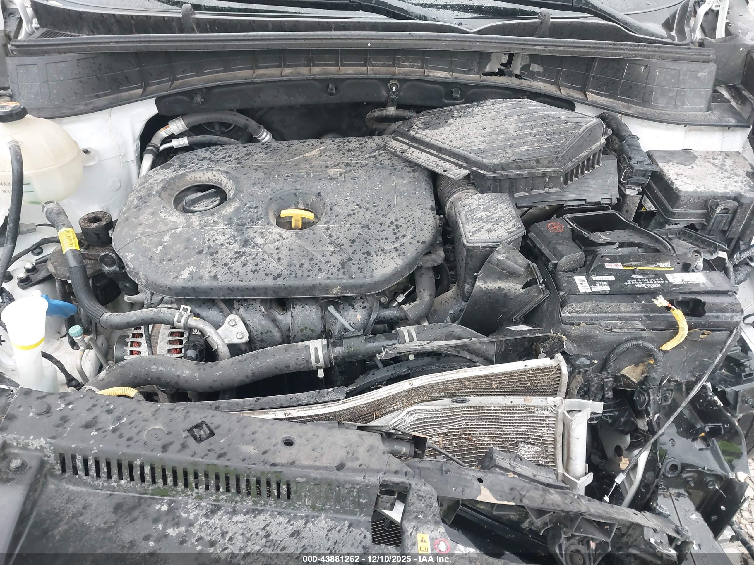 HYUNDAI TUCSON image 10