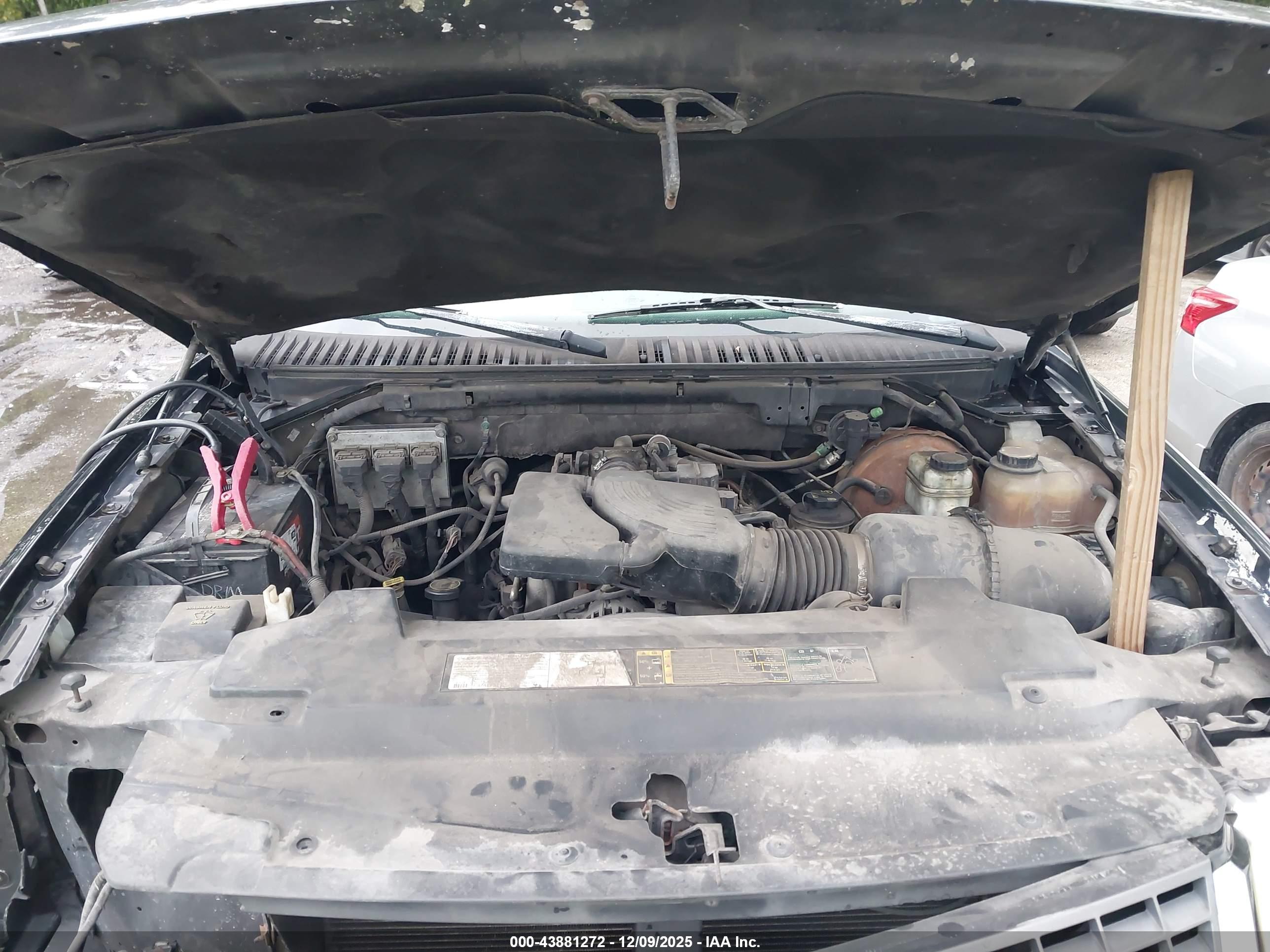 FORD EXPEDITION image 10