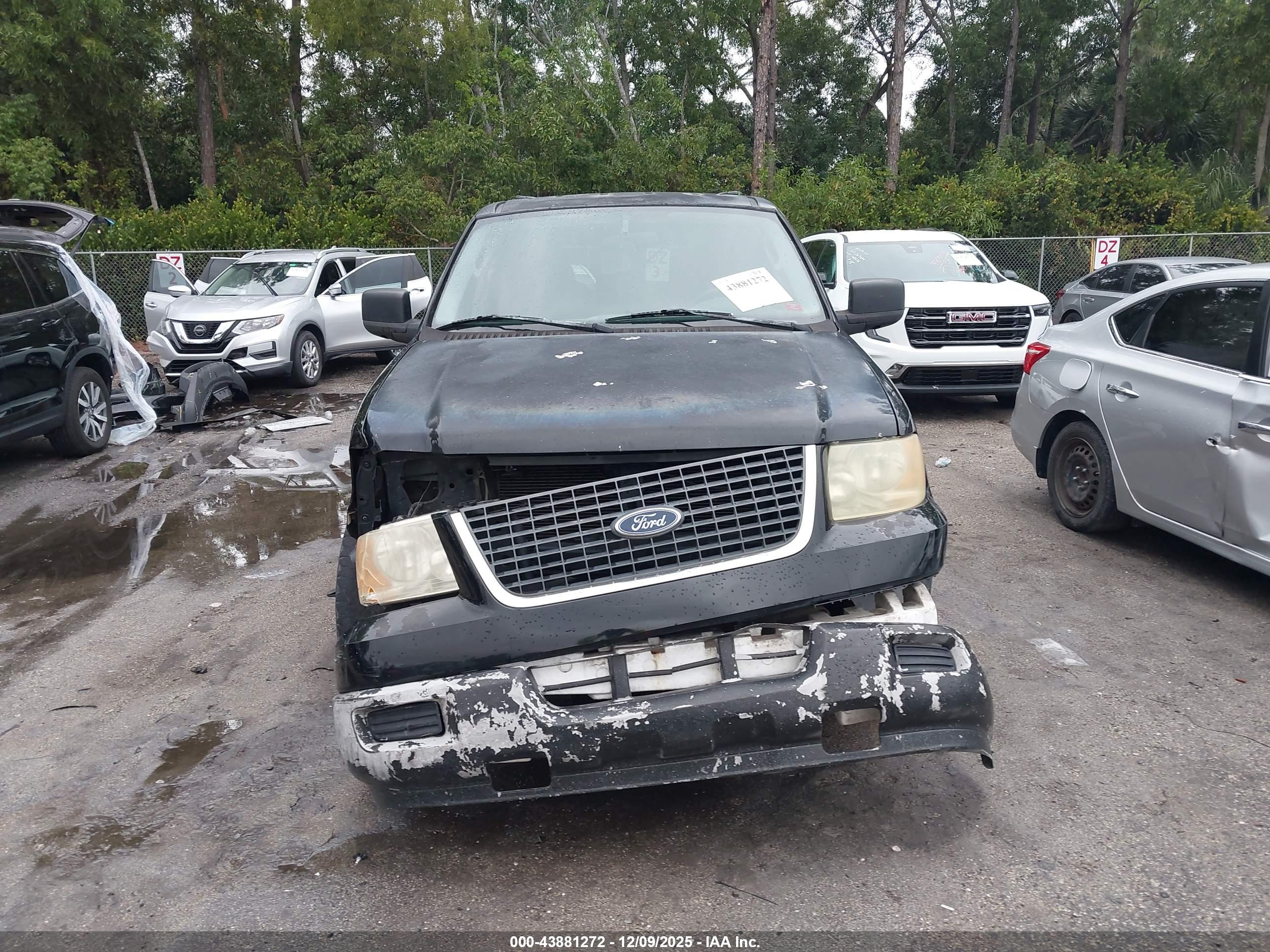 FORD EXPEDITION image 6