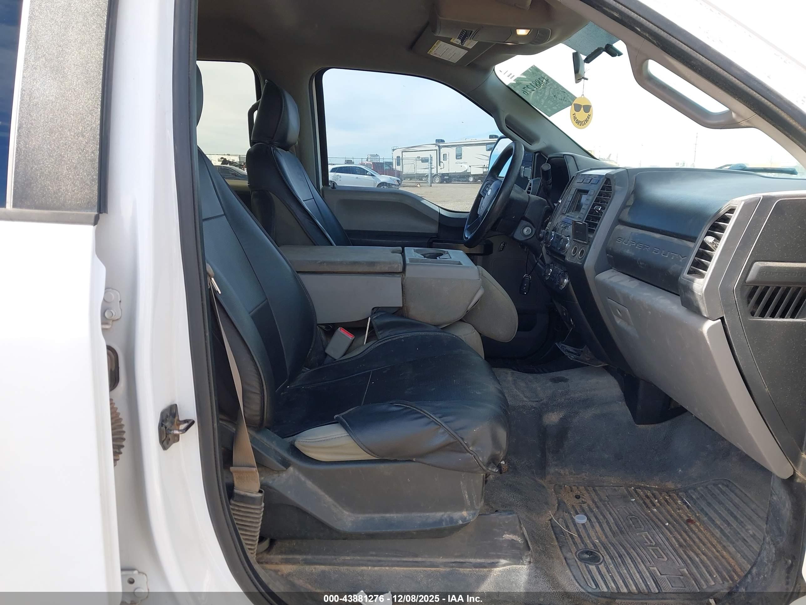 FORD F-250 image 5
