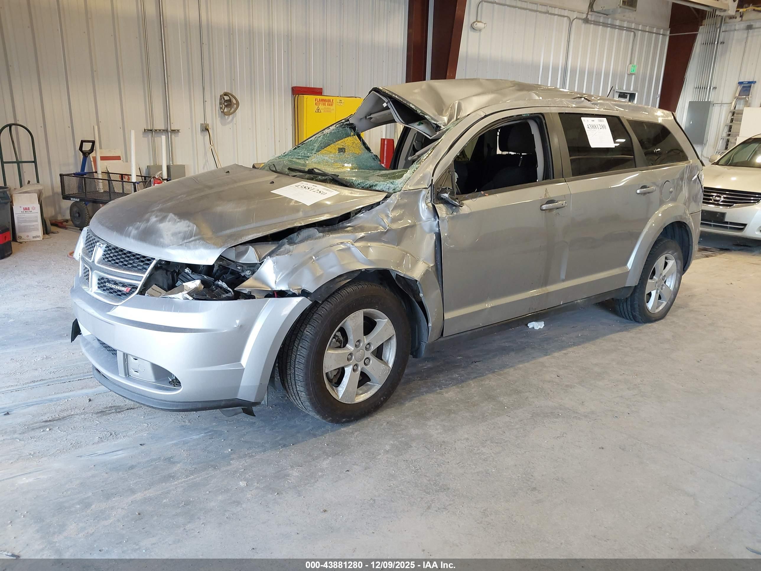 DODGE JOURNEY image 2