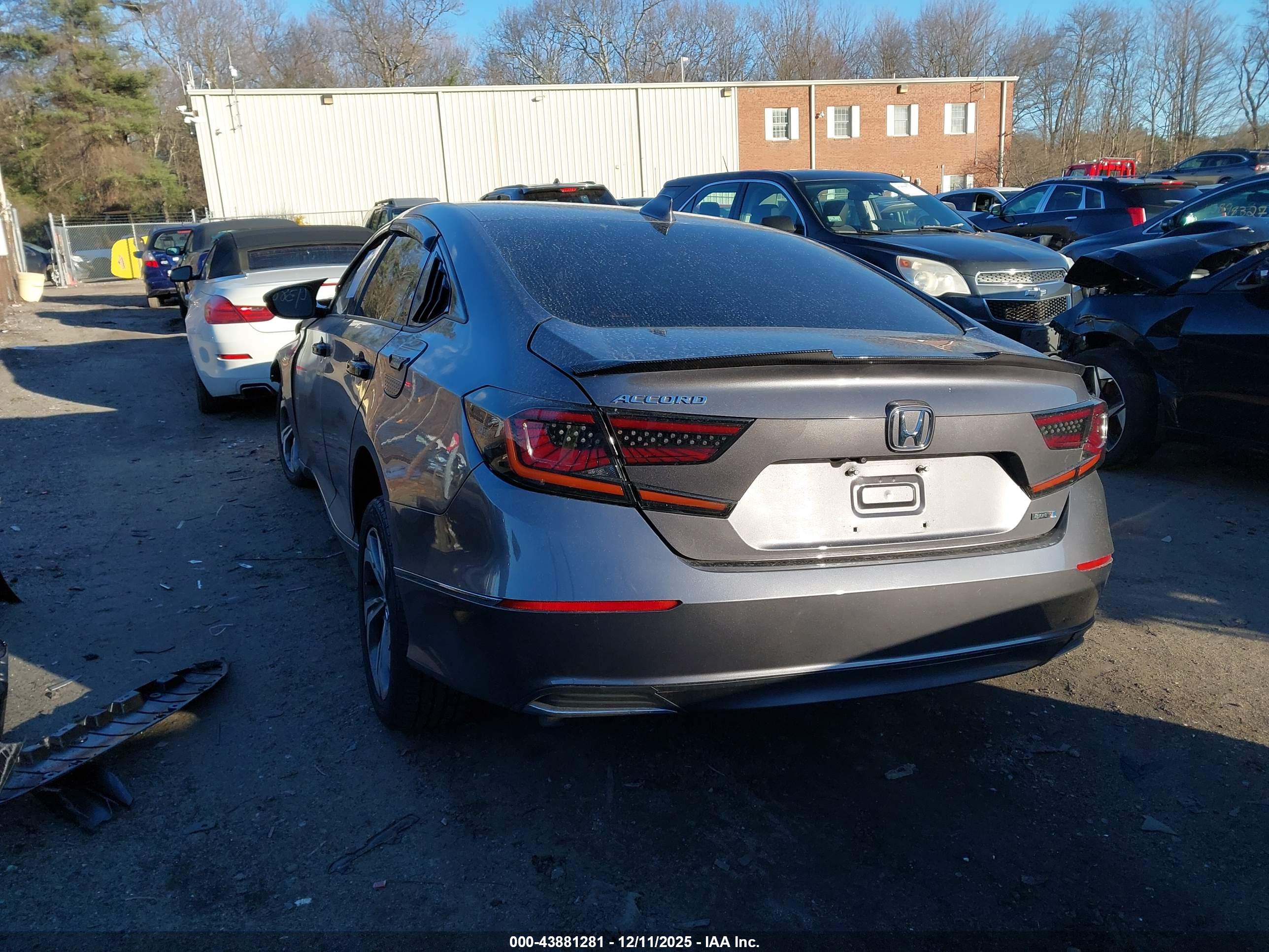 HONDA ACCORD image 3