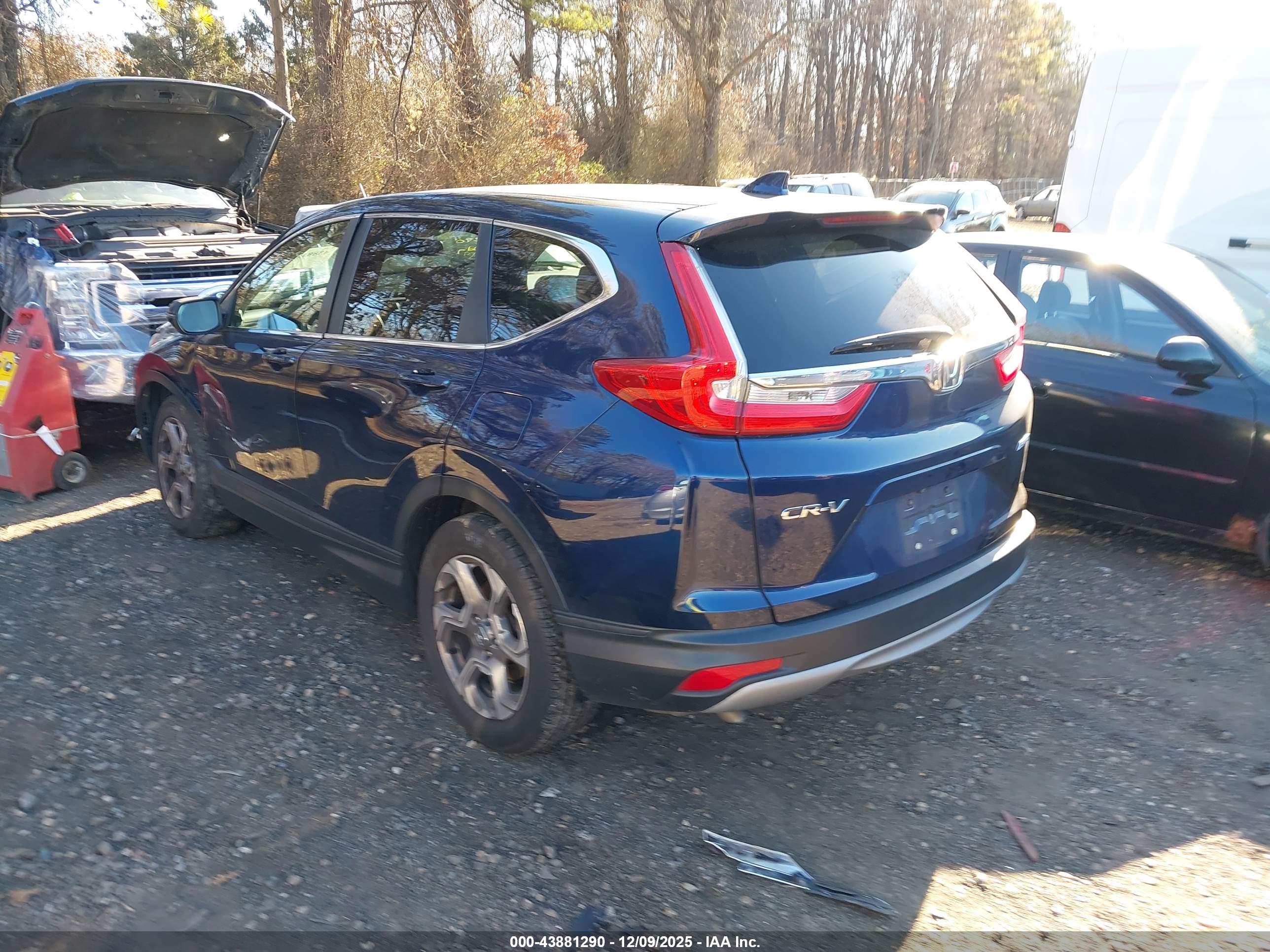 HONDA CR-V image 3