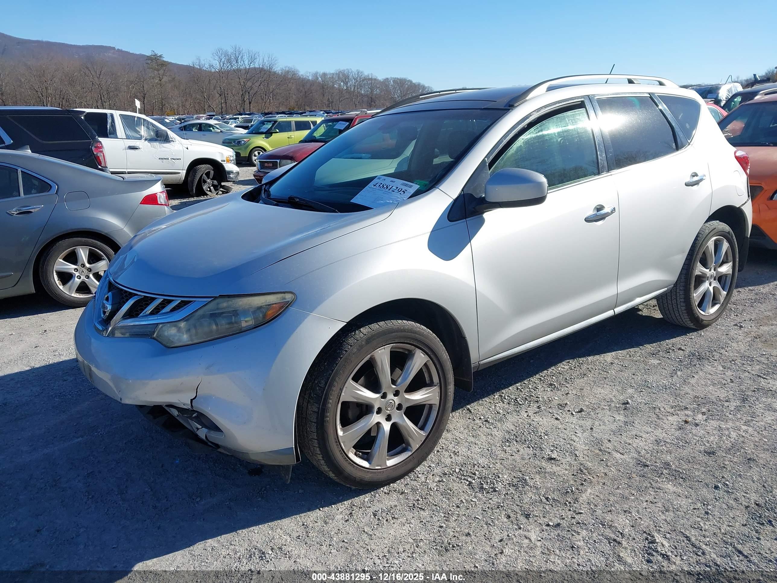 NISSAN MURANO image 2