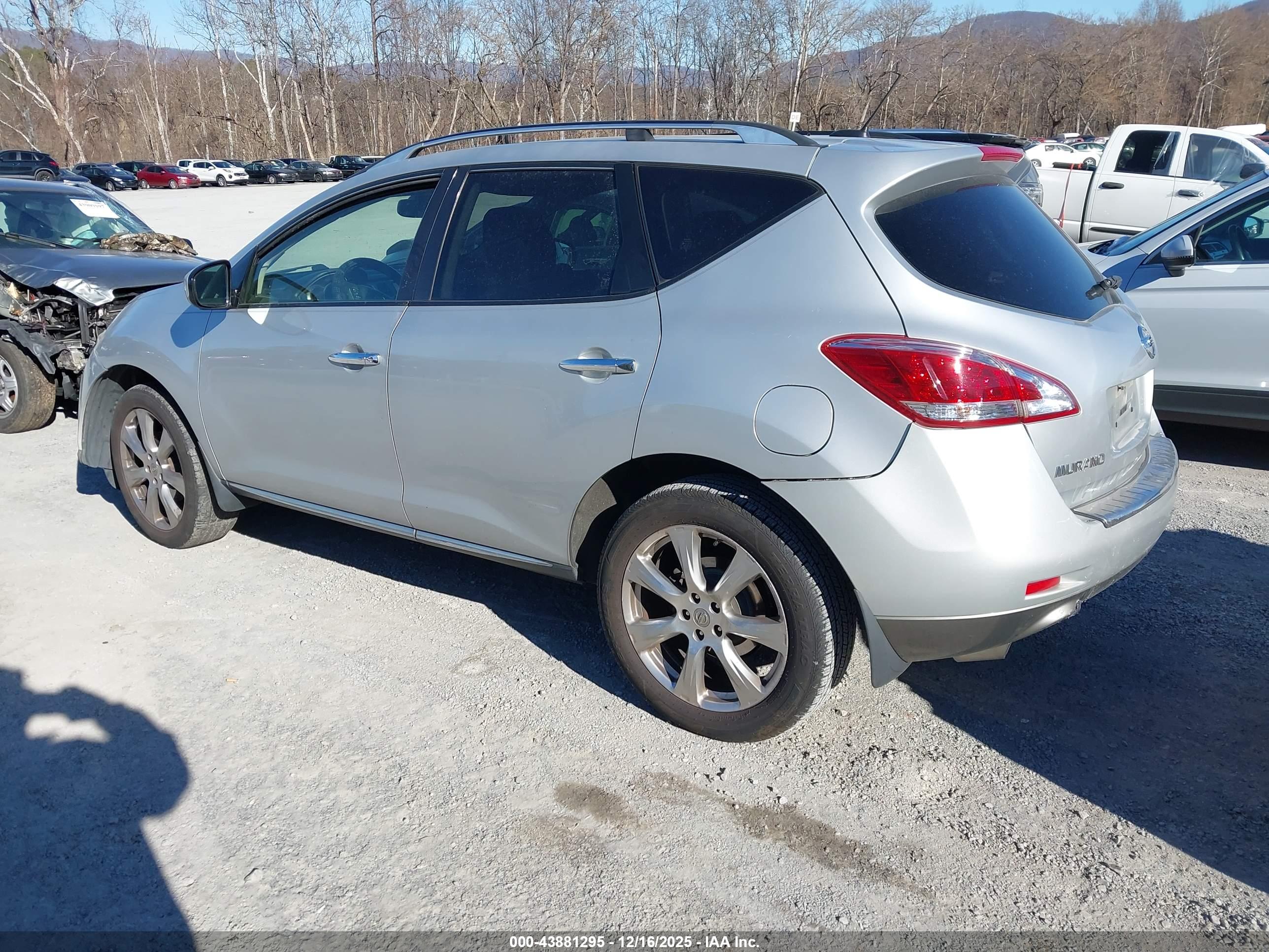 NISSAN MURANO image 3