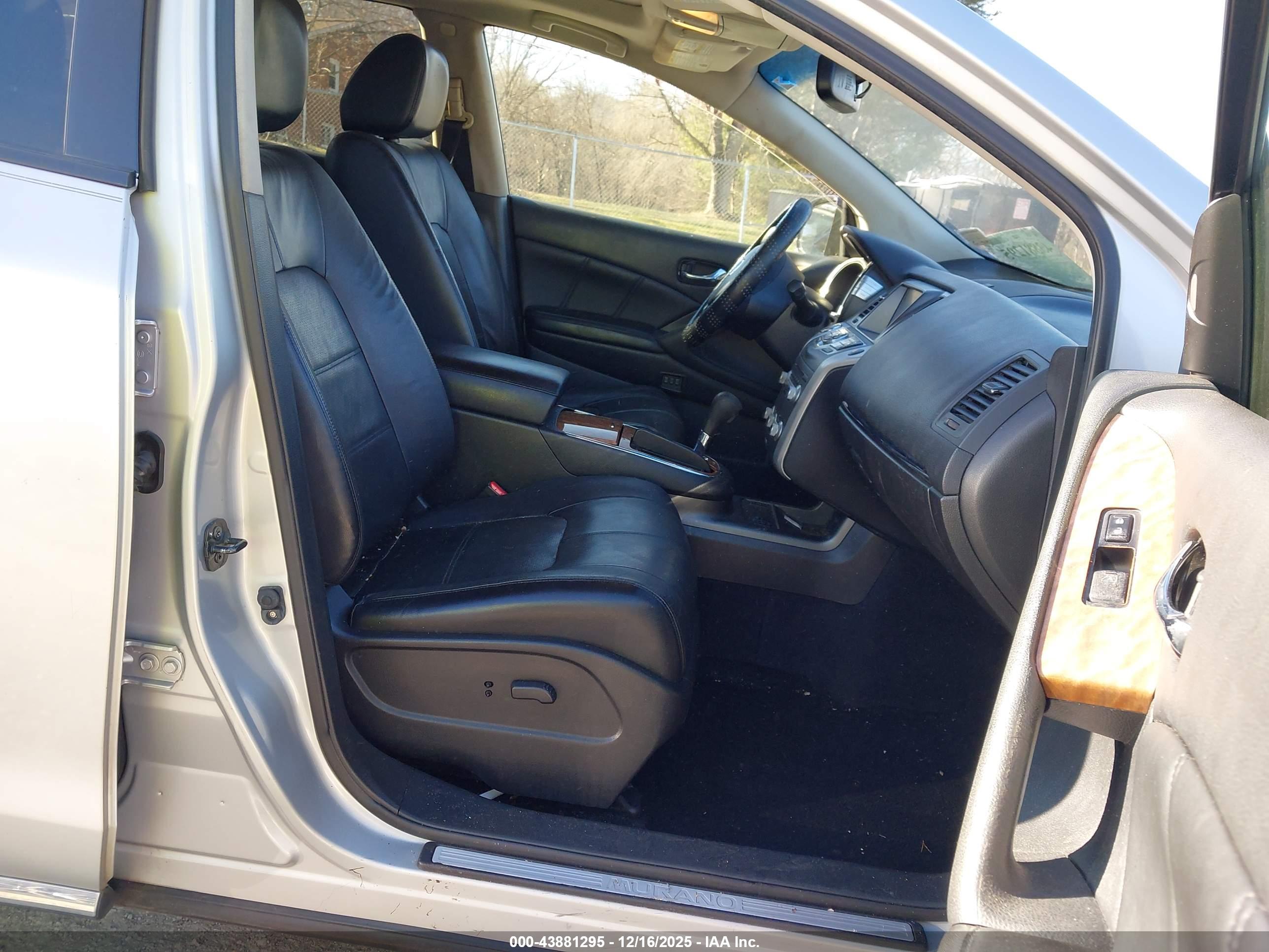 NISSAN MURANO image 5