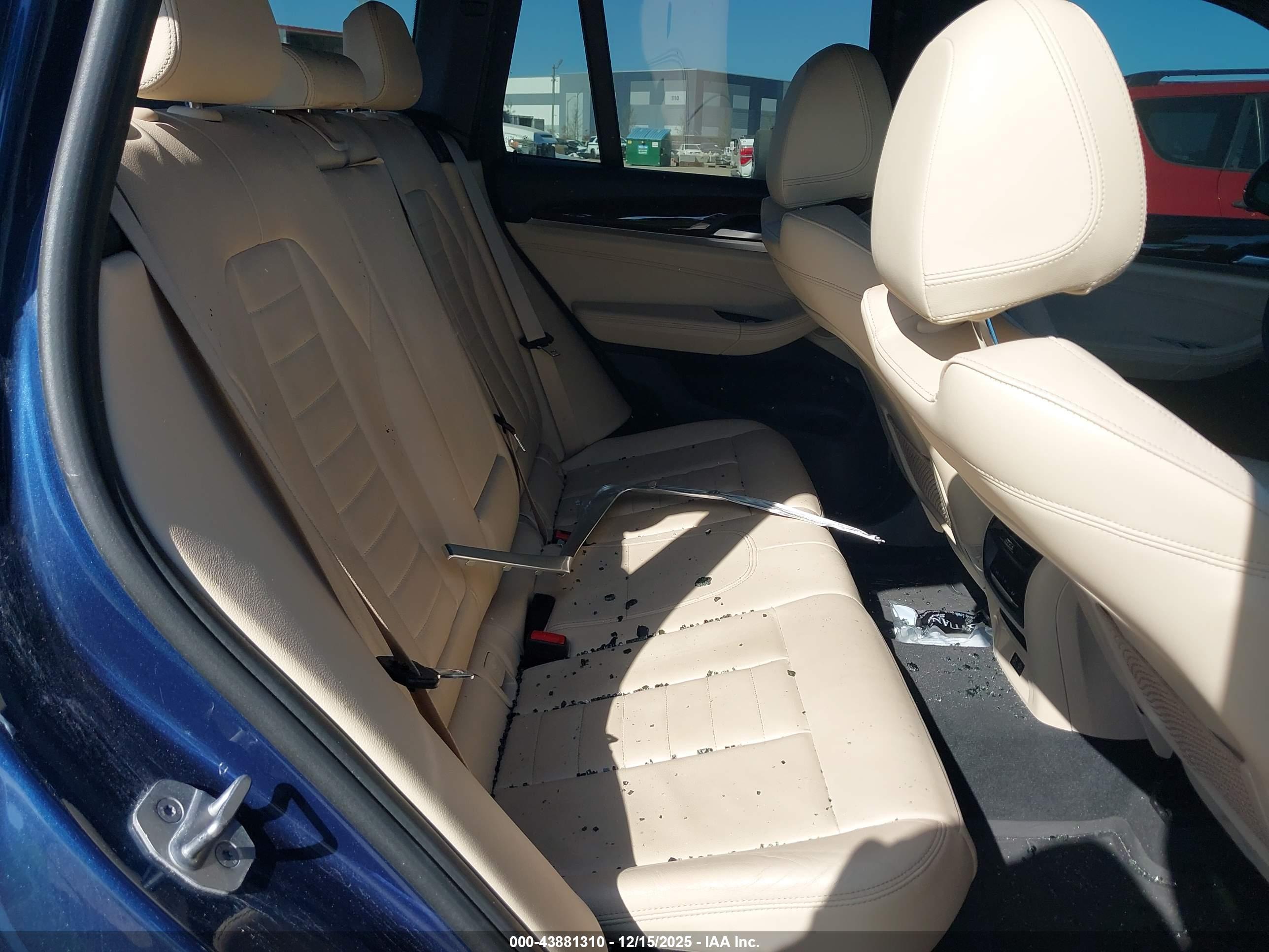 BMW X3 image 8