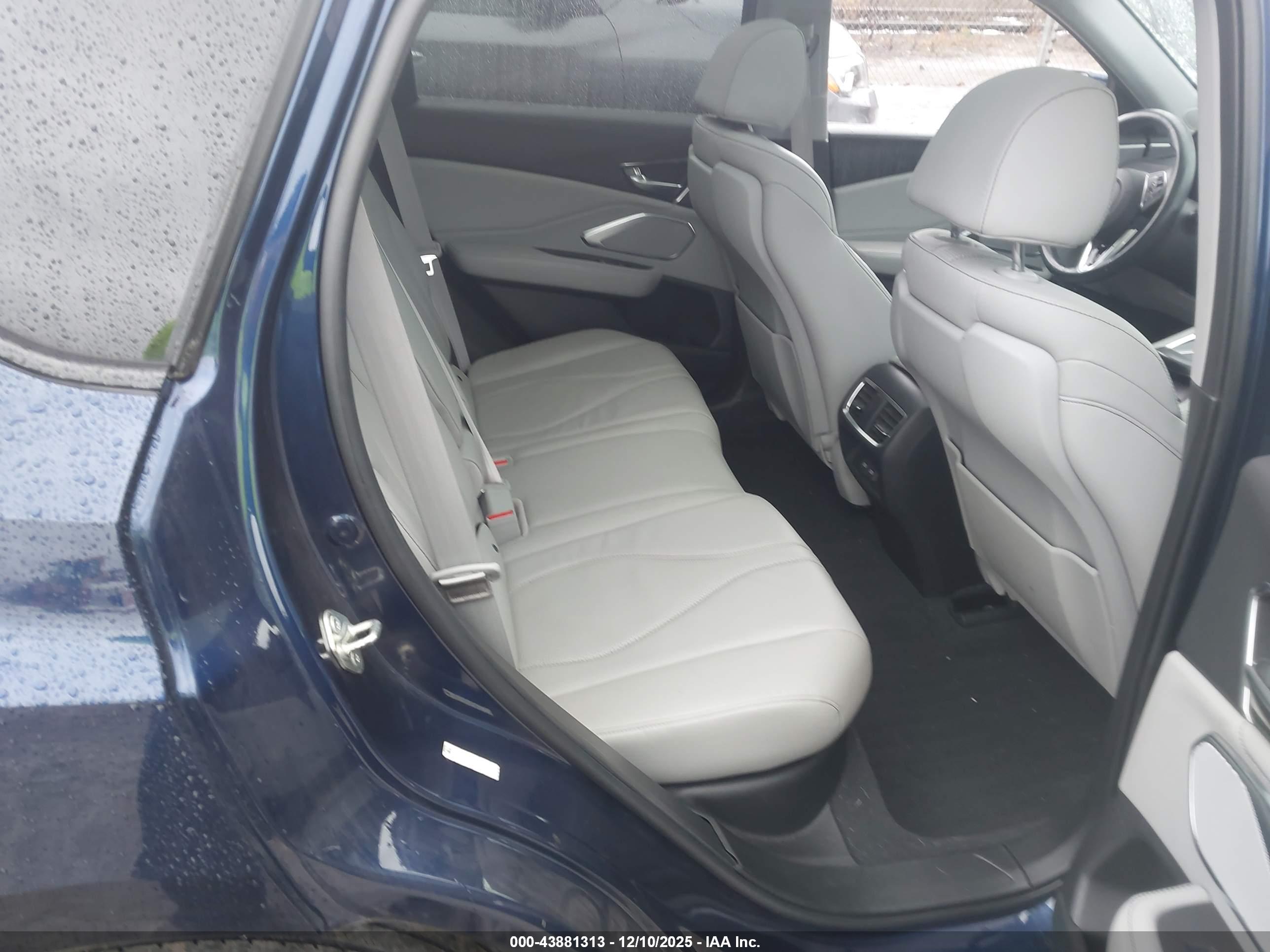 ACURA RDX image 8
