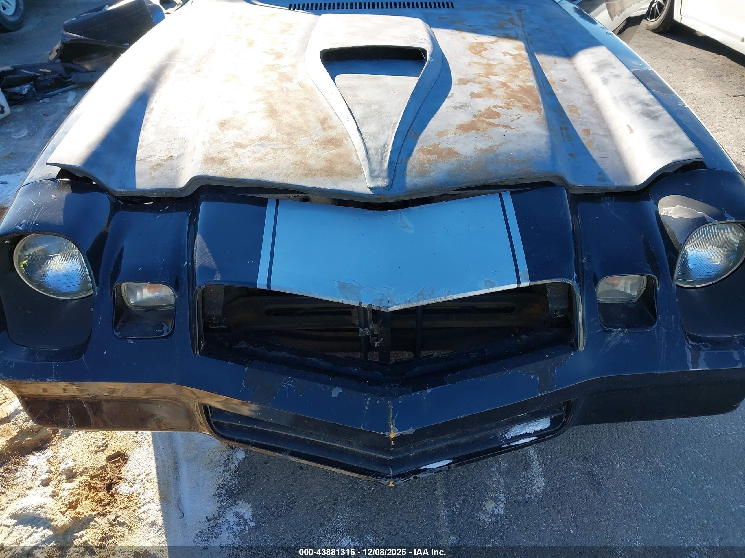 CHEV CAMARO image 10