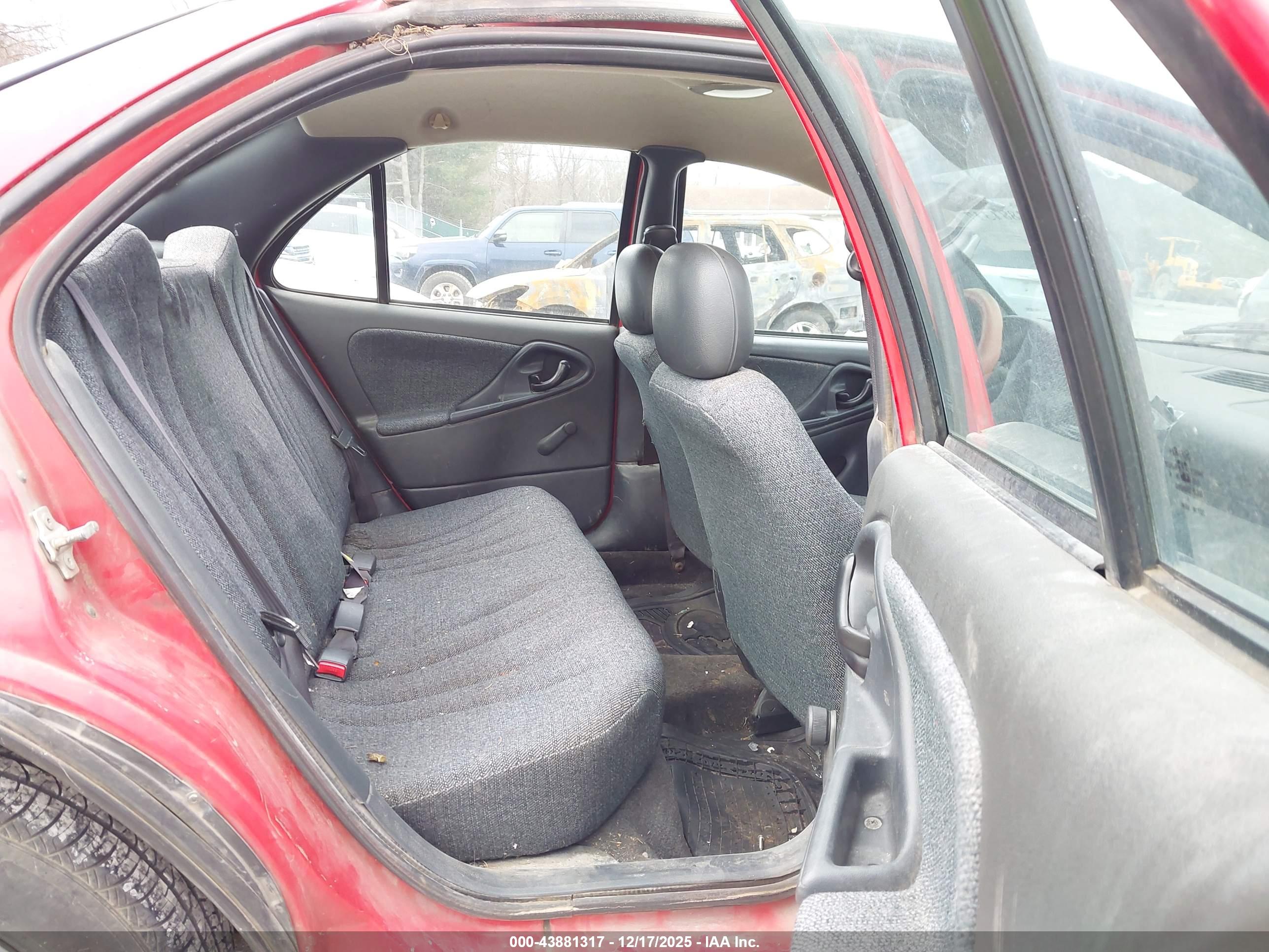 CHEVROLET CAVALIER image 8