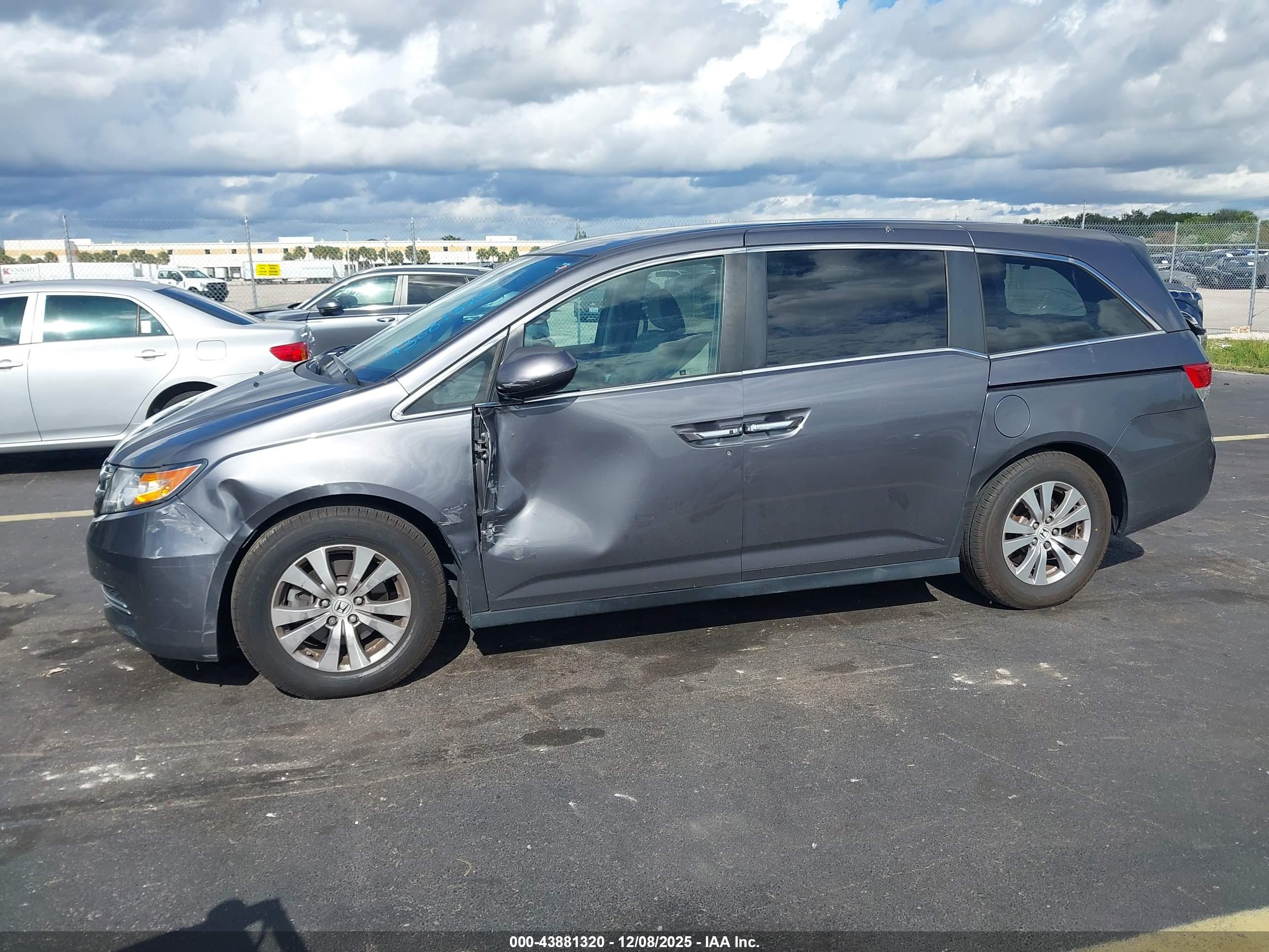 HONDA ODYSSEY image 6