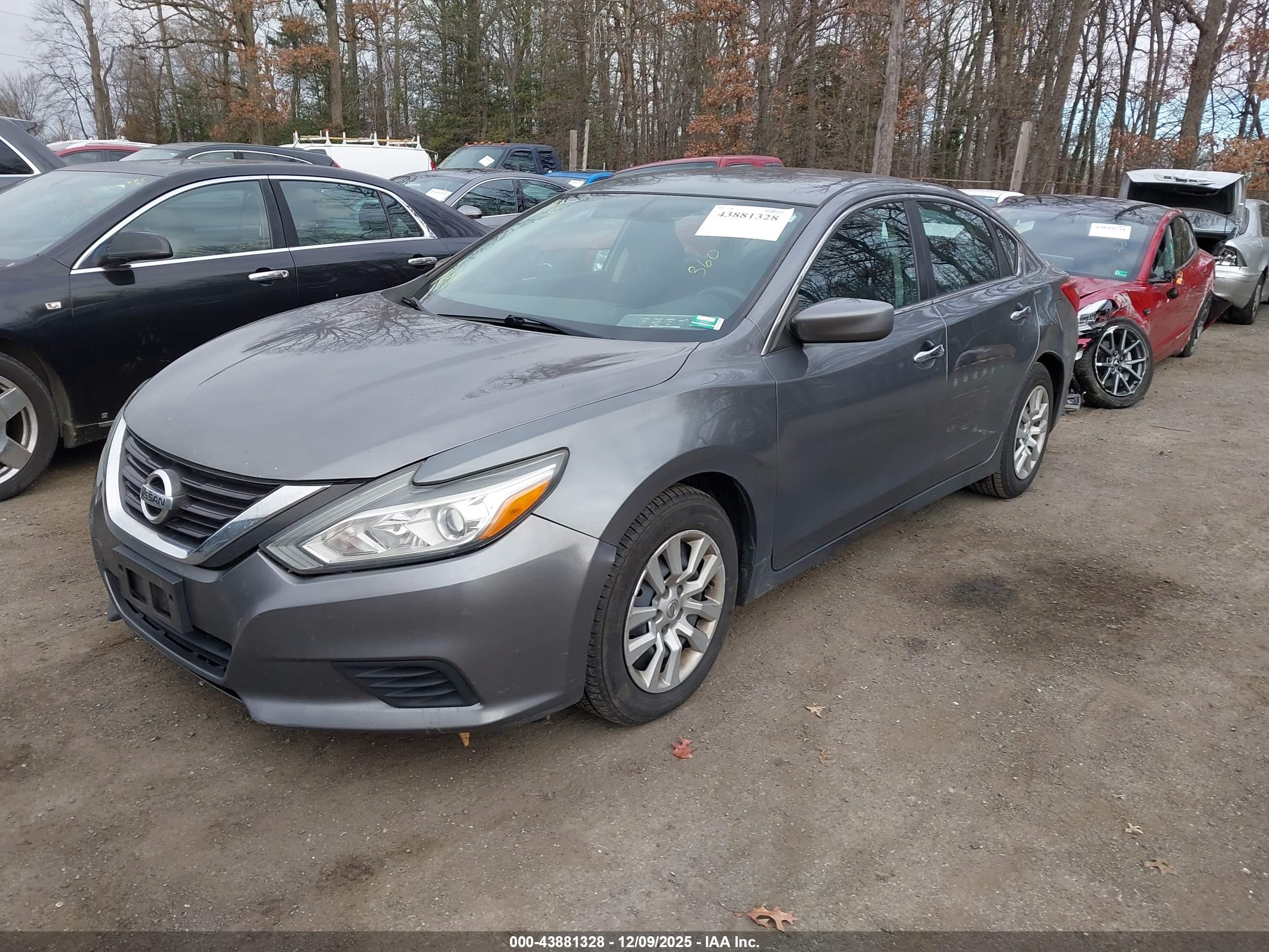NISSAN ALTIMA image 2