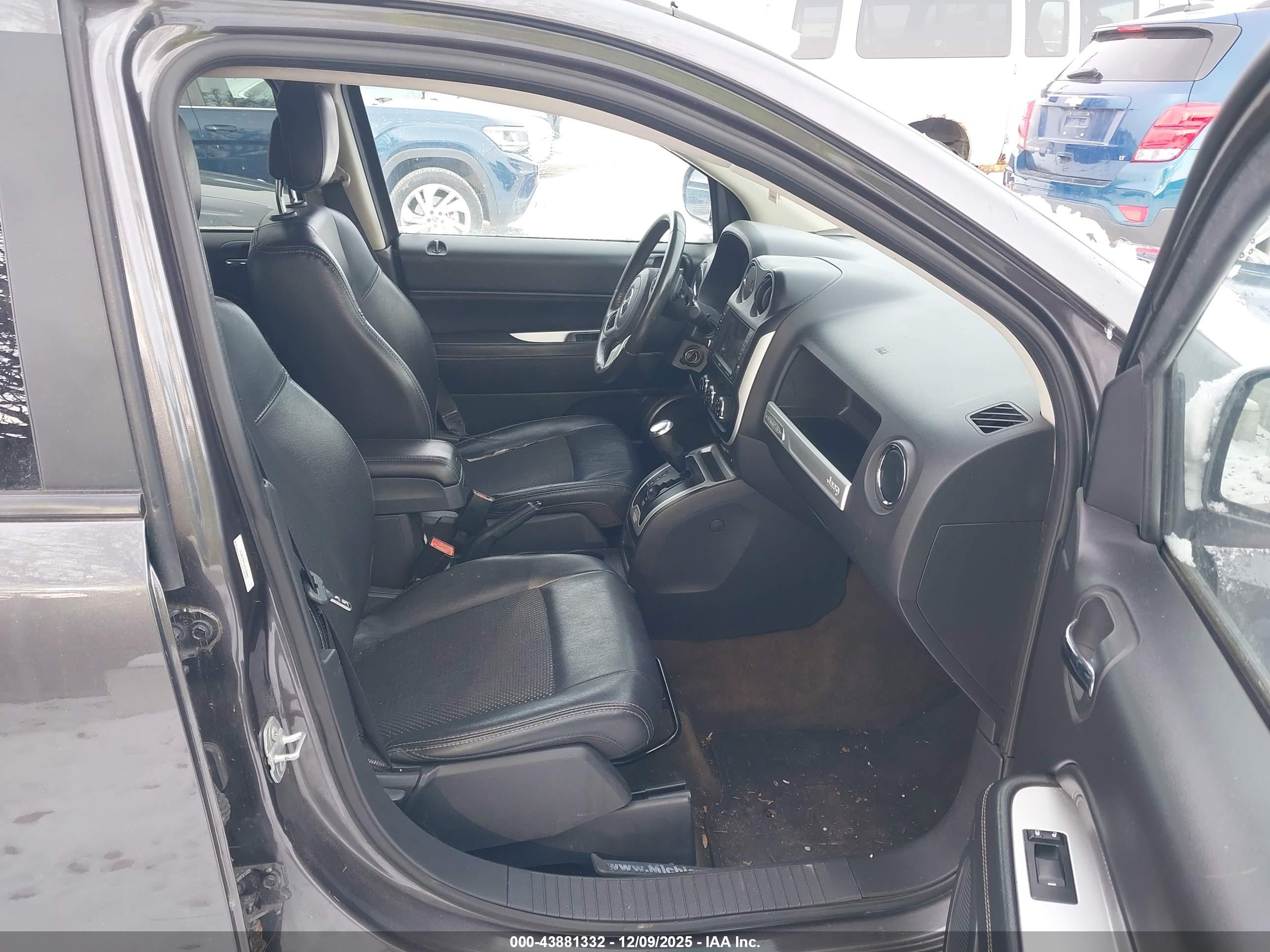 JEEP COMPASS image 5