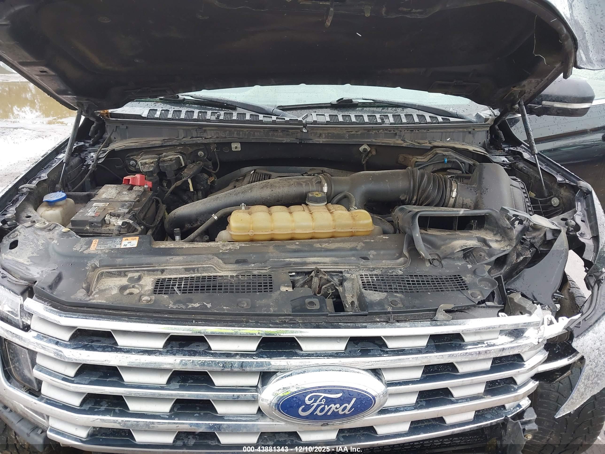 FORD EXPEDITION image 10