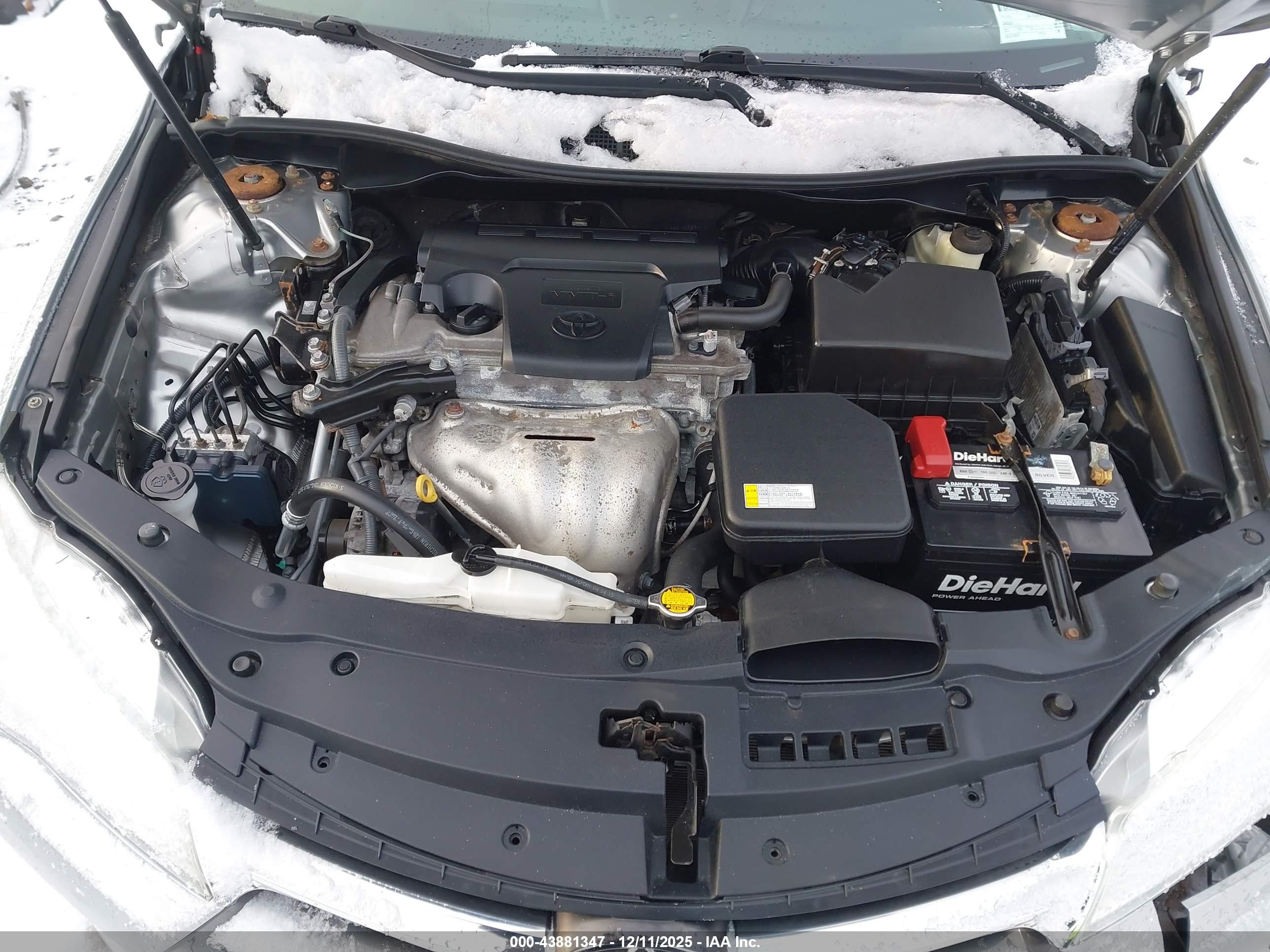 TOYOTA CAMRY image 10