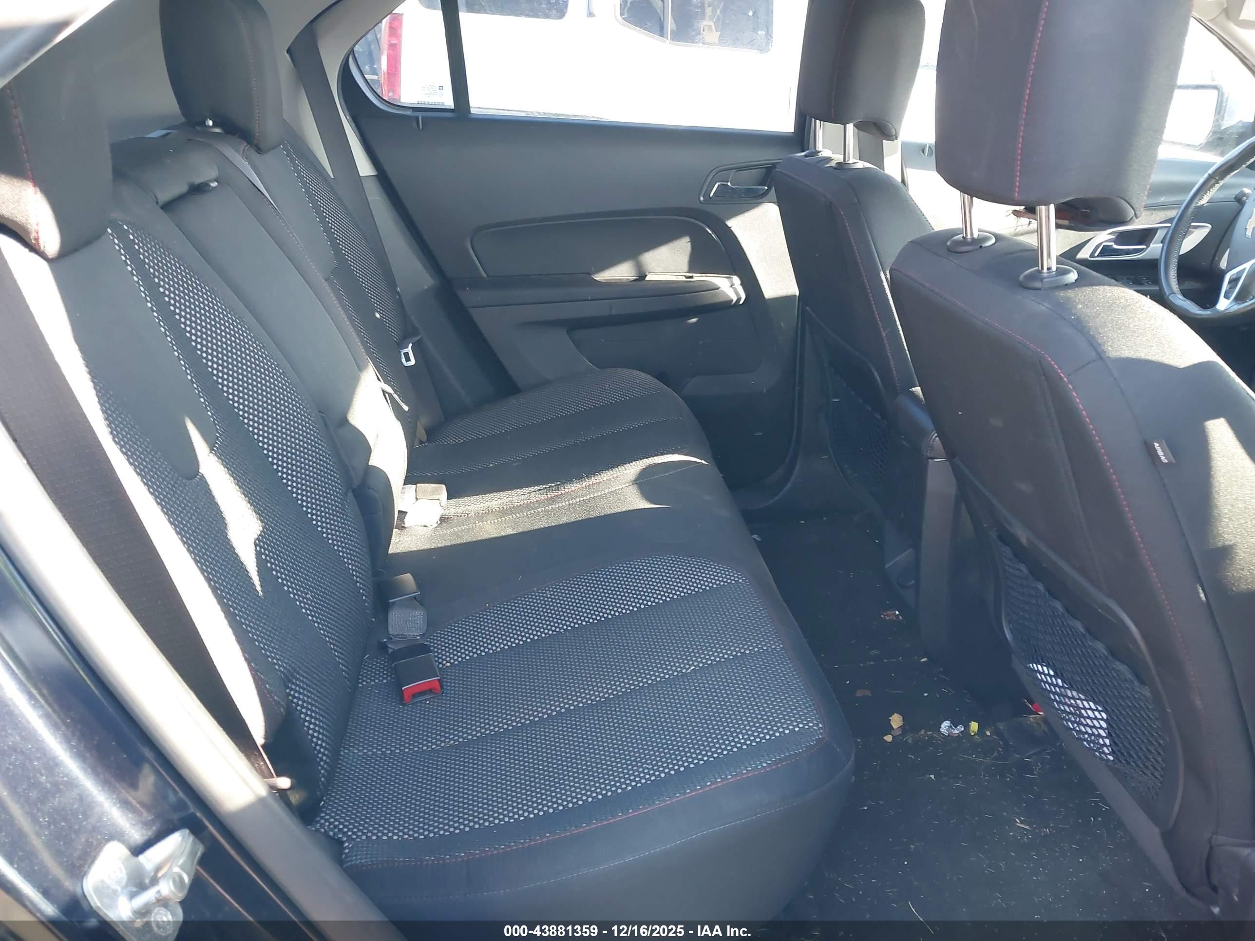 CHEVROLET EQUINOX image 8