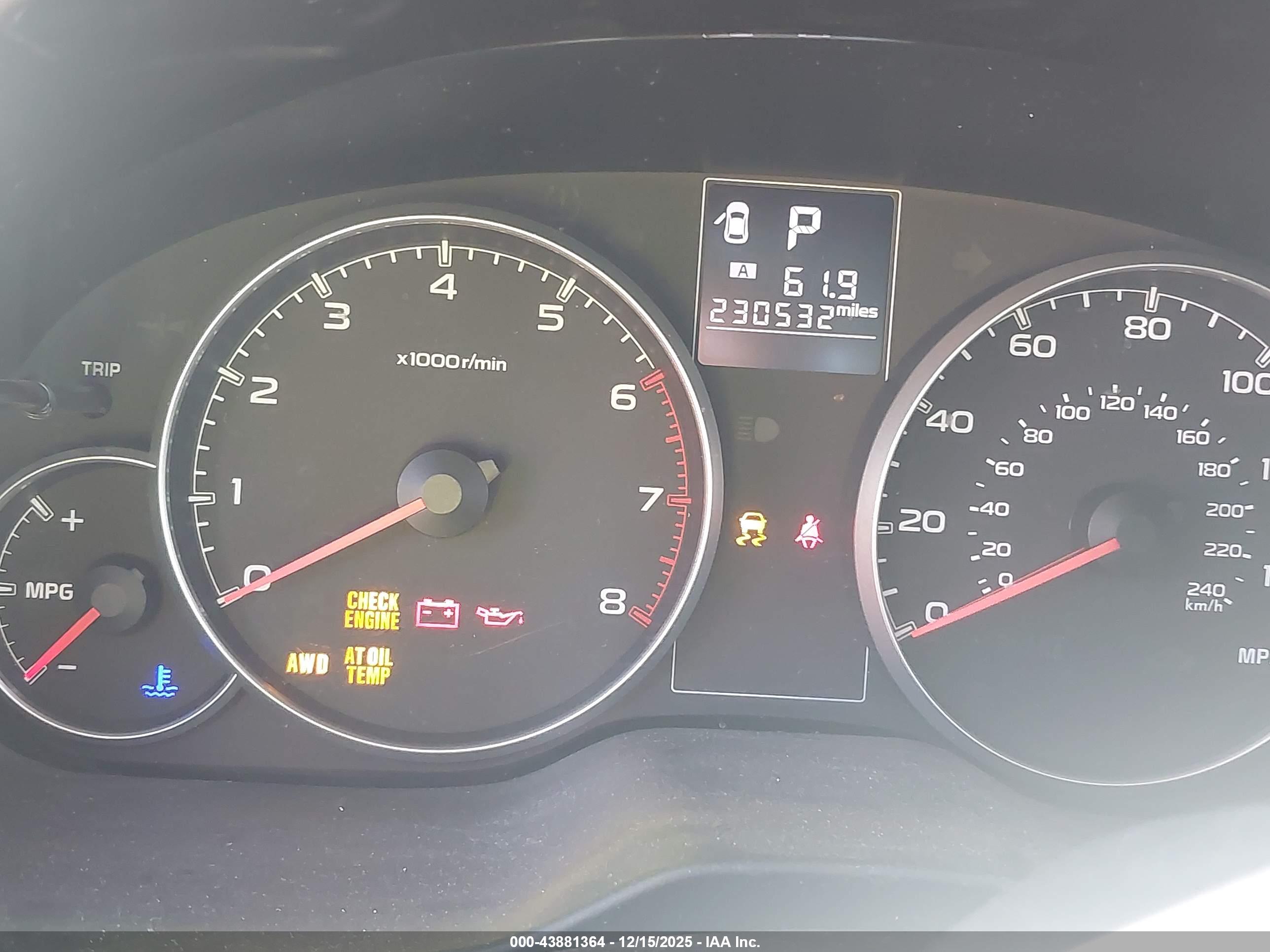 SUBARU OUTBACK image 7