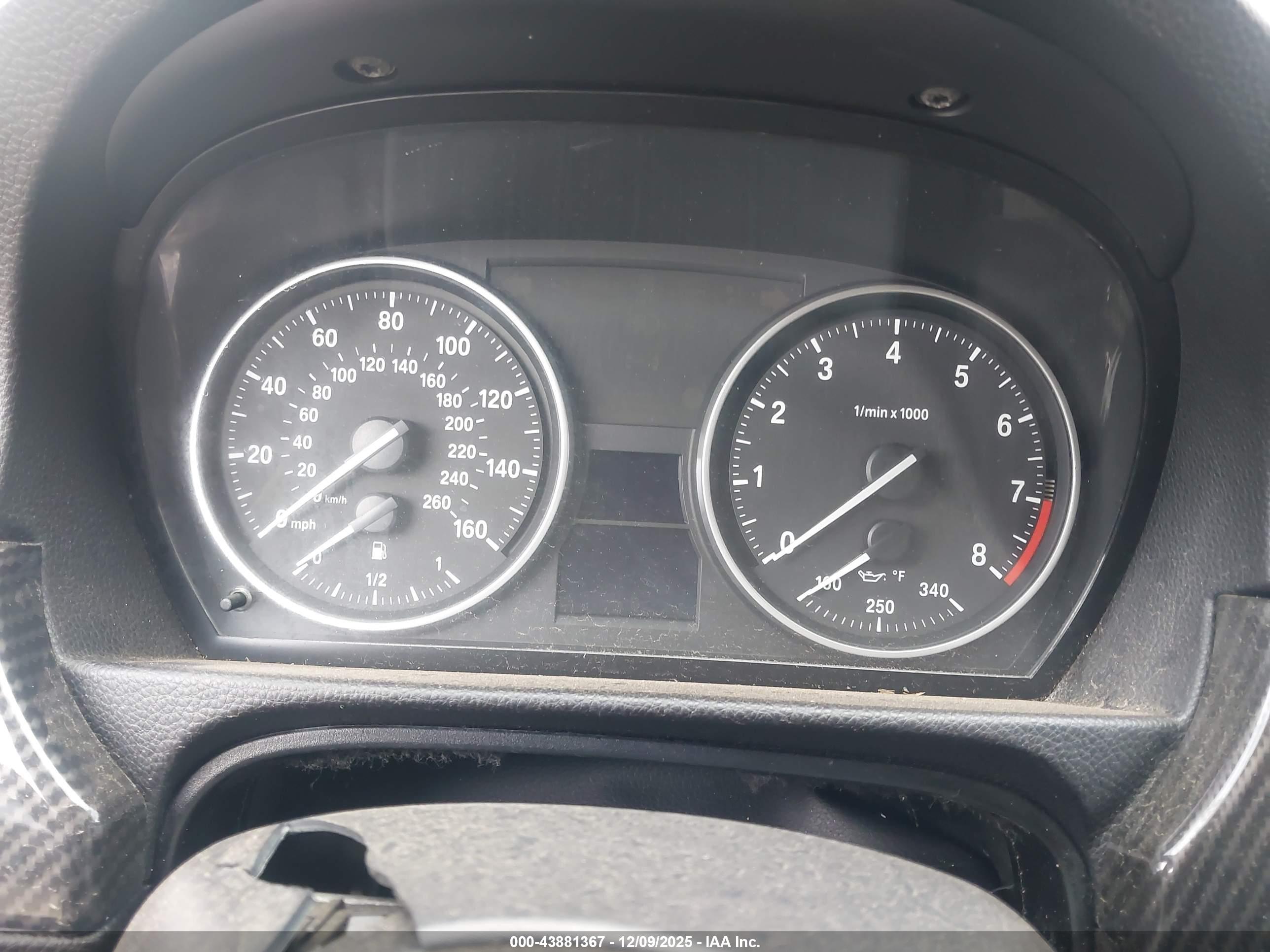 BMW 335I image 7