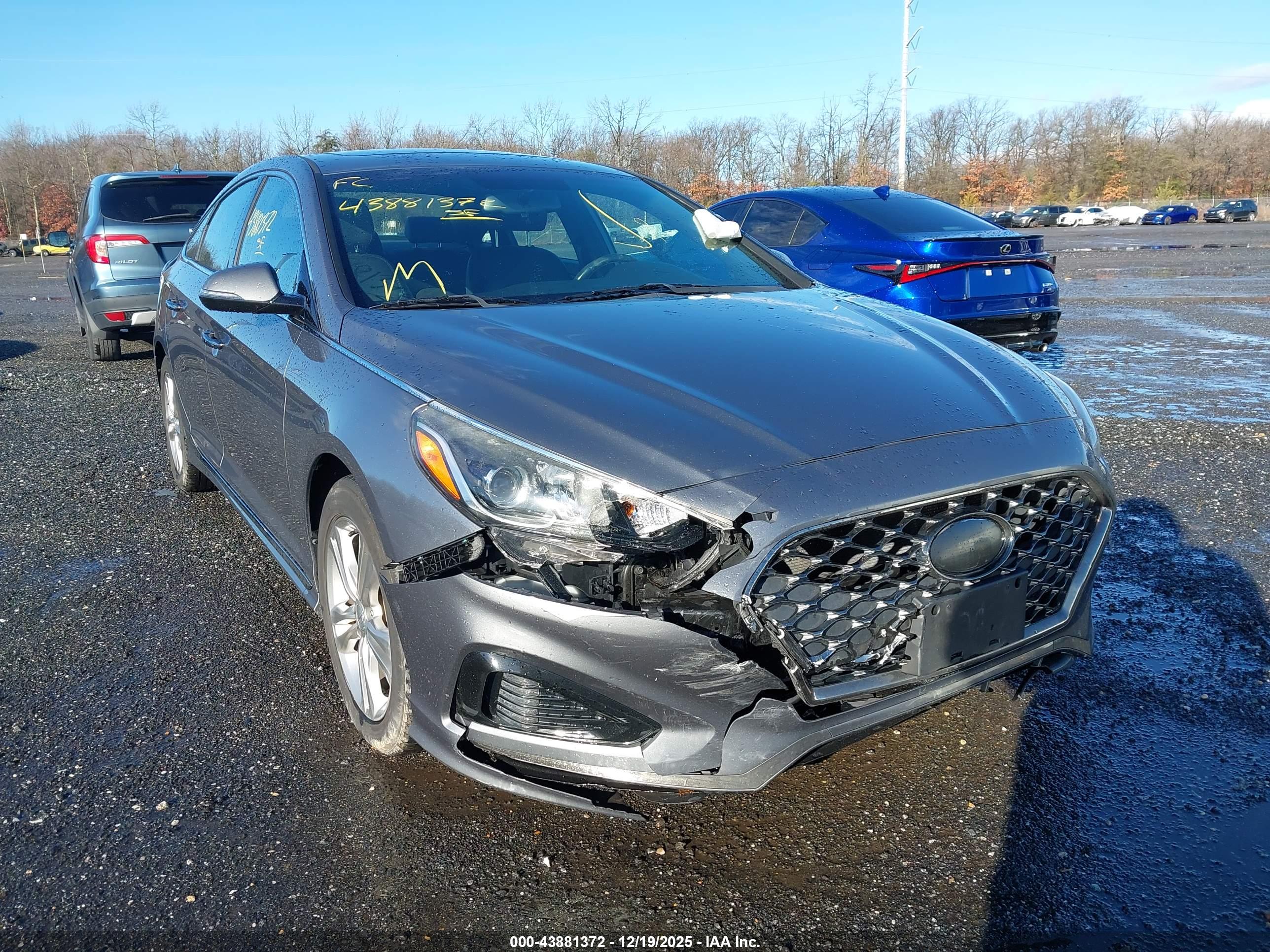 HYUNDAI SONATA image 6