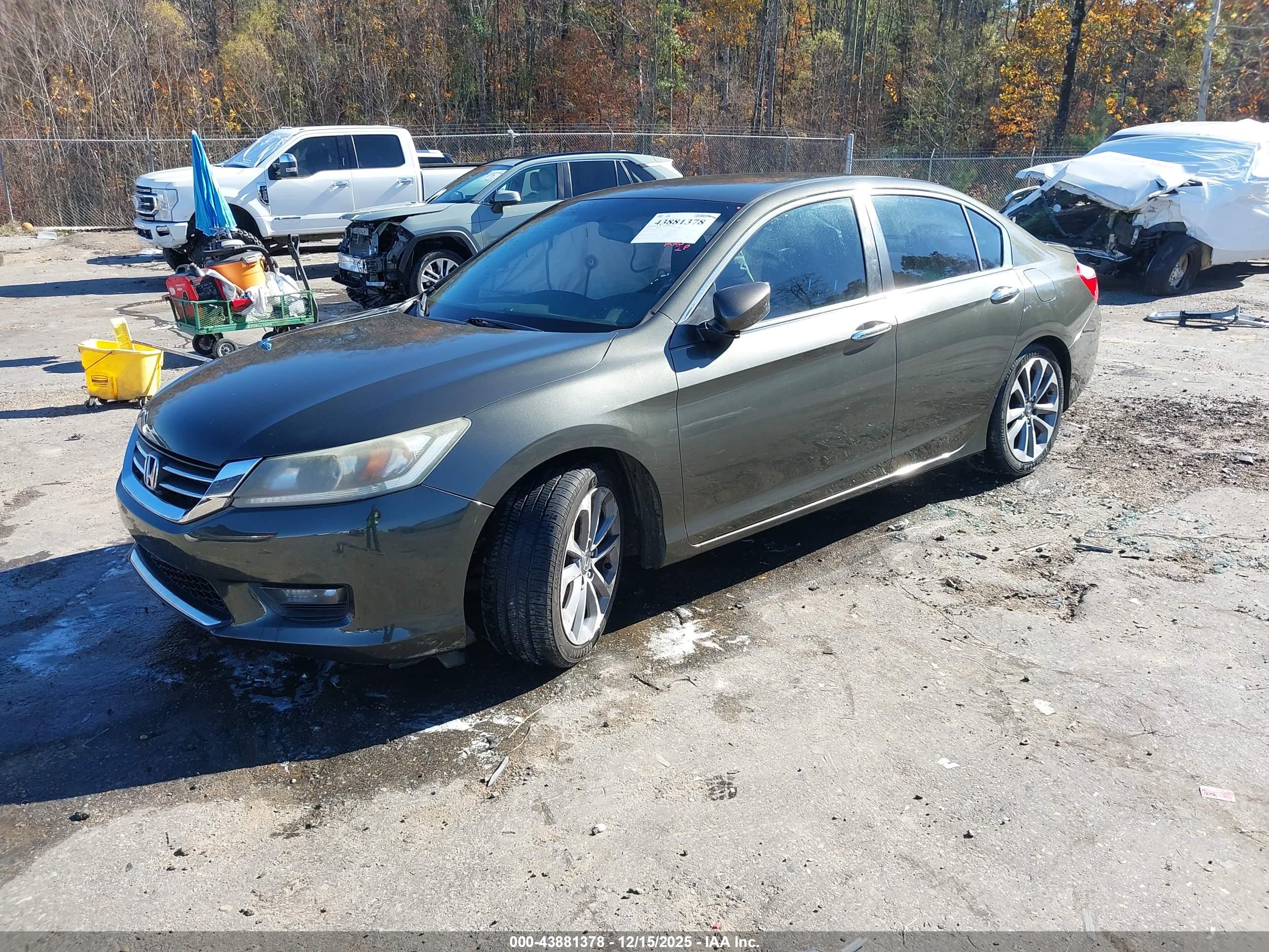 HONDA ACCORD image 2