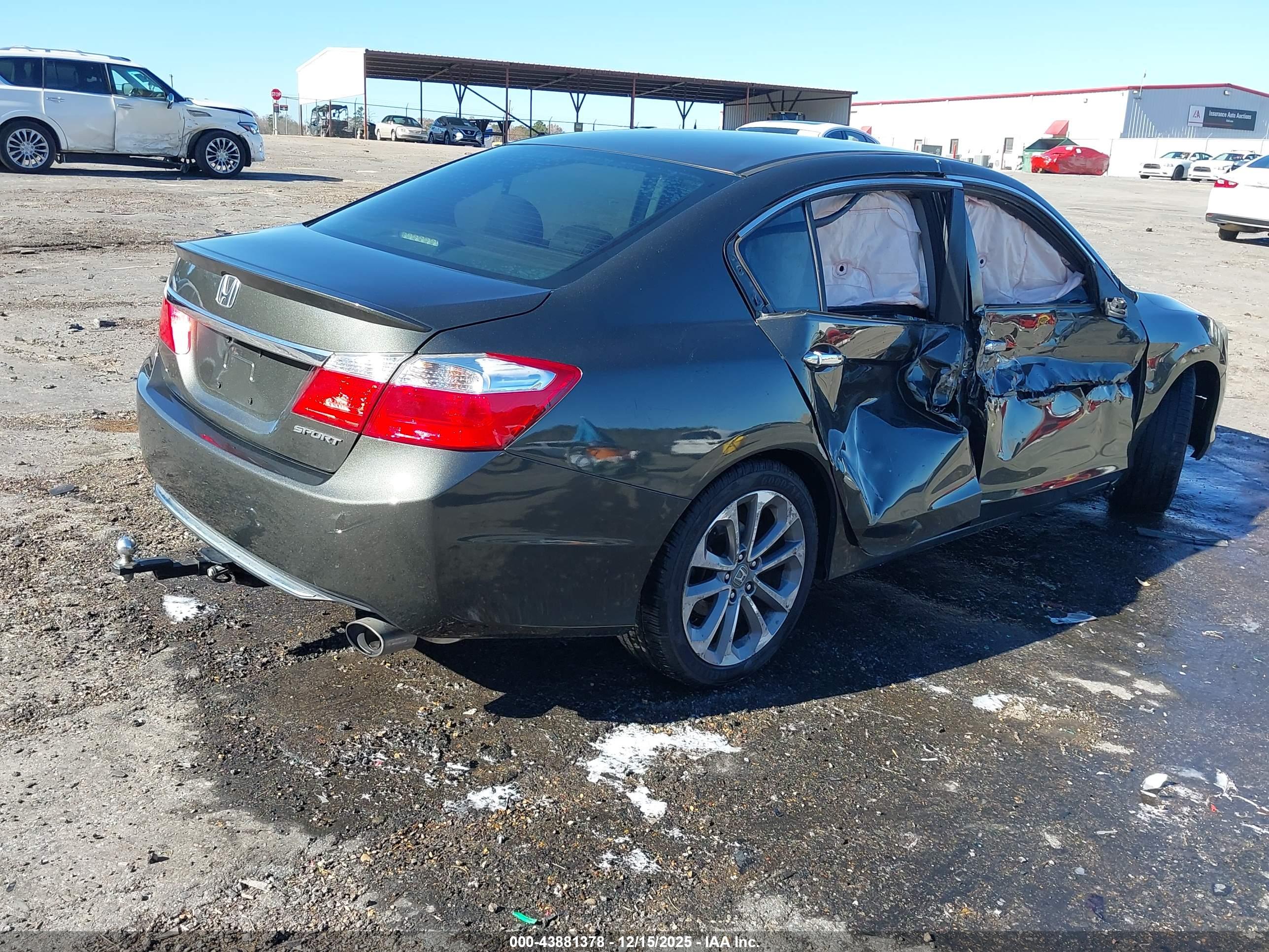 HONDA ACCORD image 4