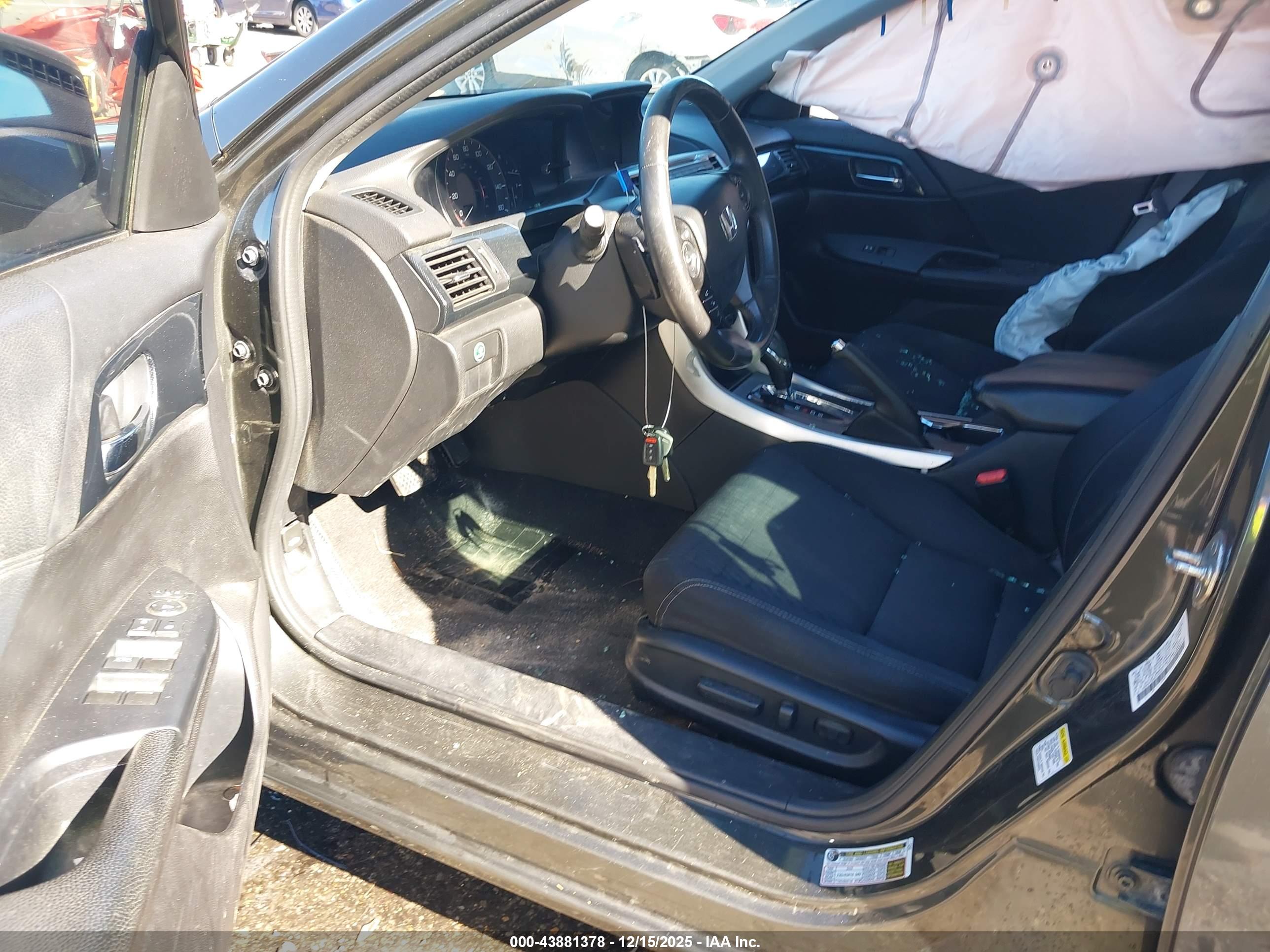 HONDA ACCORD image 5