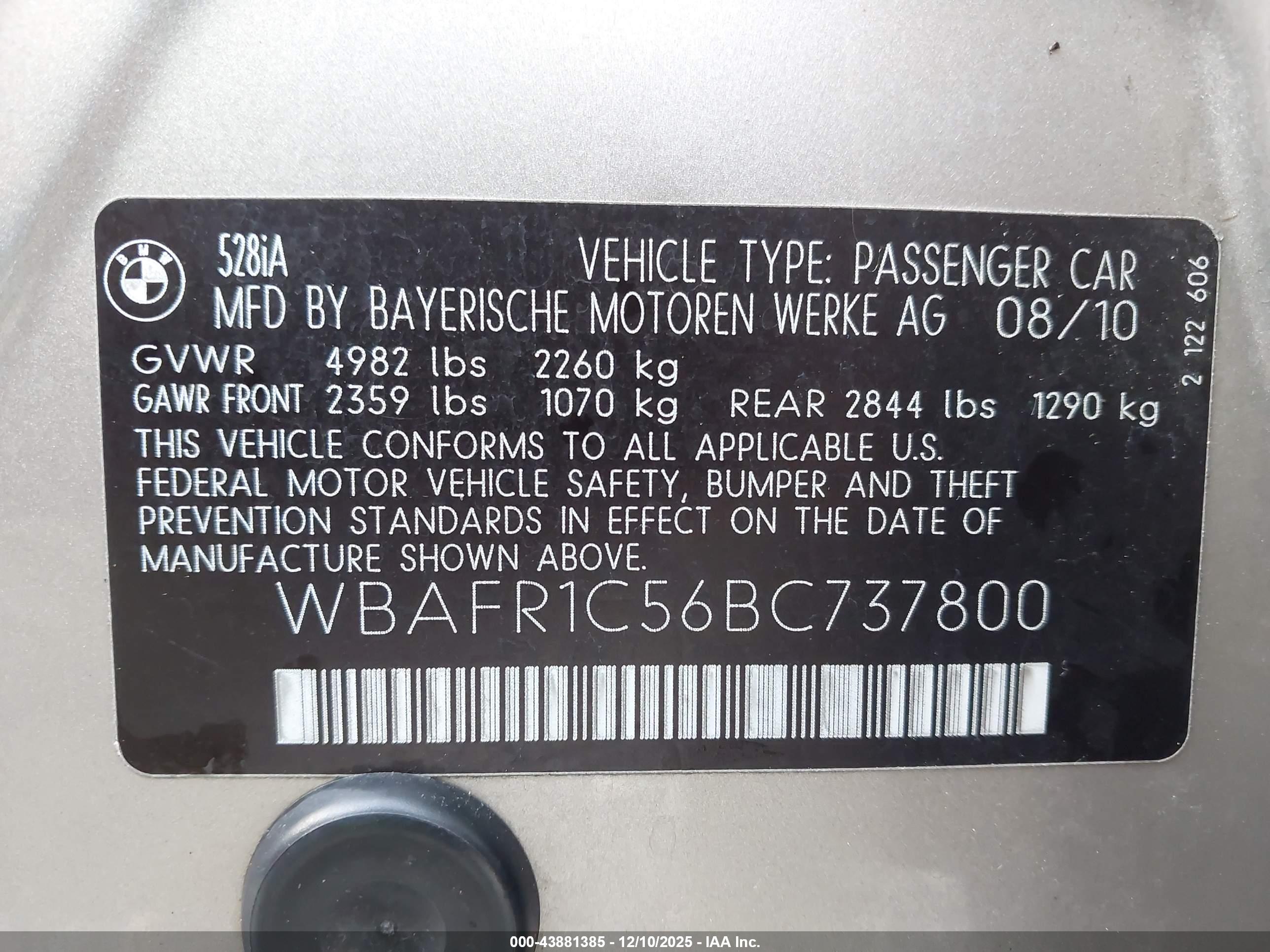 BMW 528I image 9