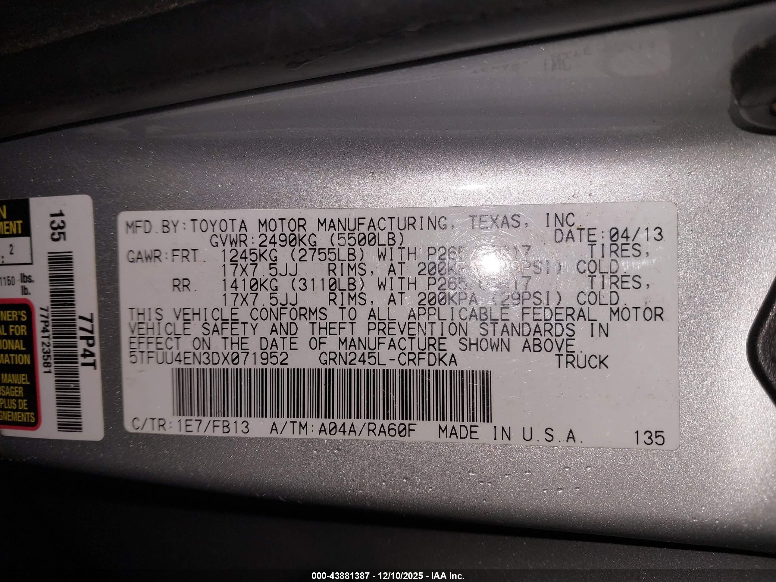 TOYOTA TACOMA image 9