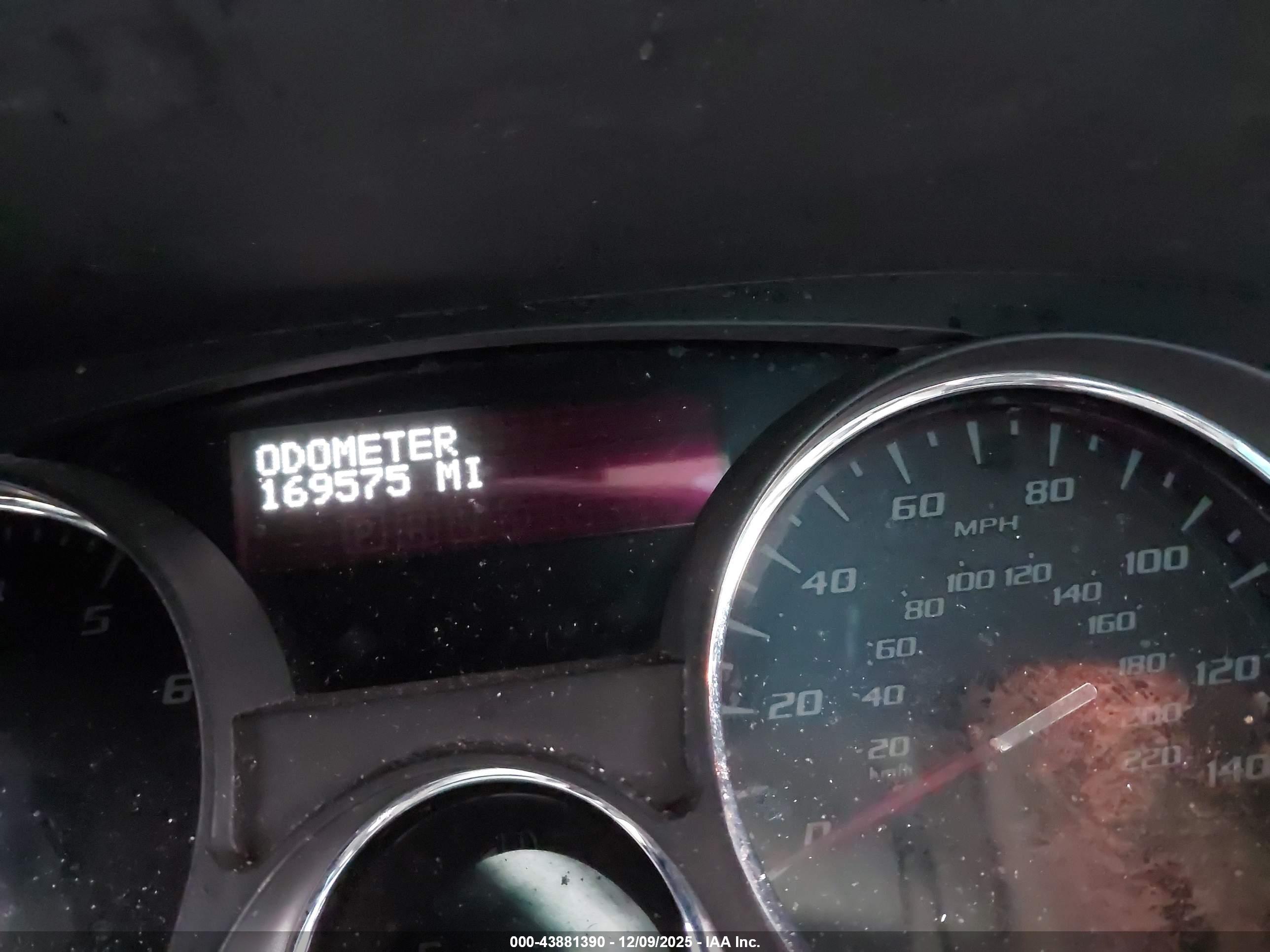 GMC ACADIA image 7