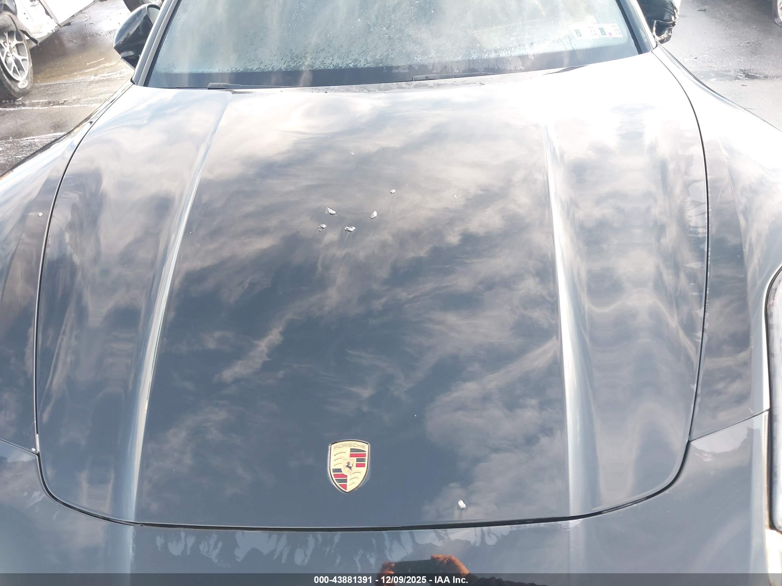 PORSCHE PANAMERA image 10