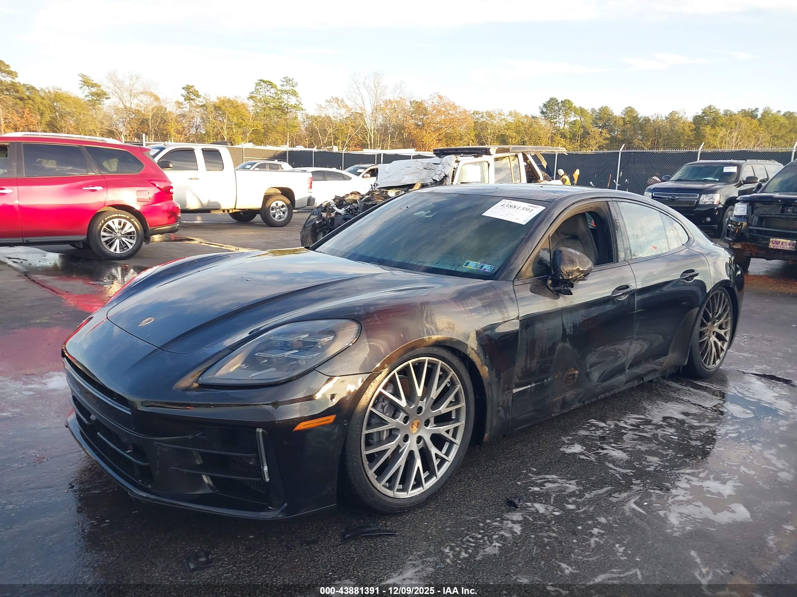 PORSCHE PANAMERA image 2