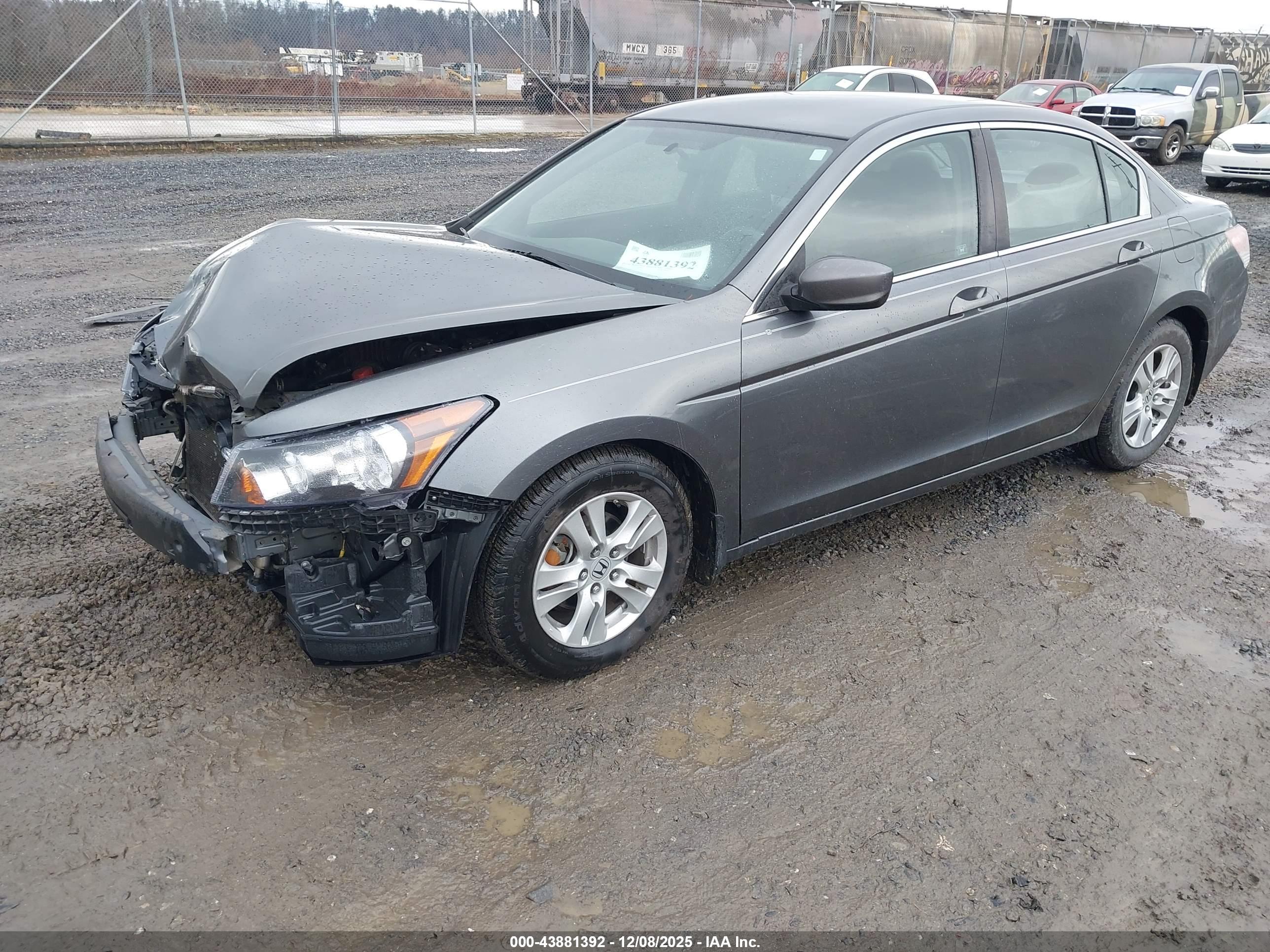HONDA ACCORD image 2
